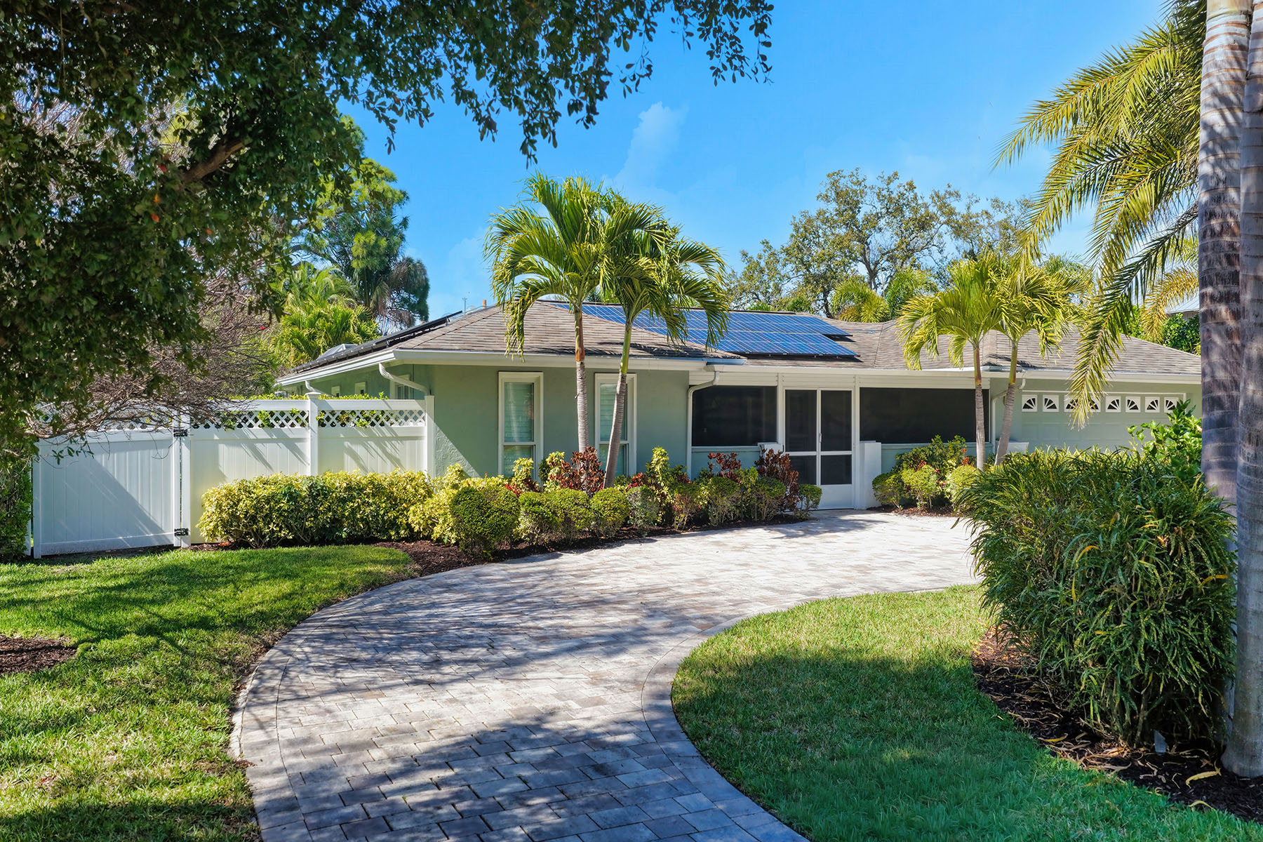 121 Holly Avenue