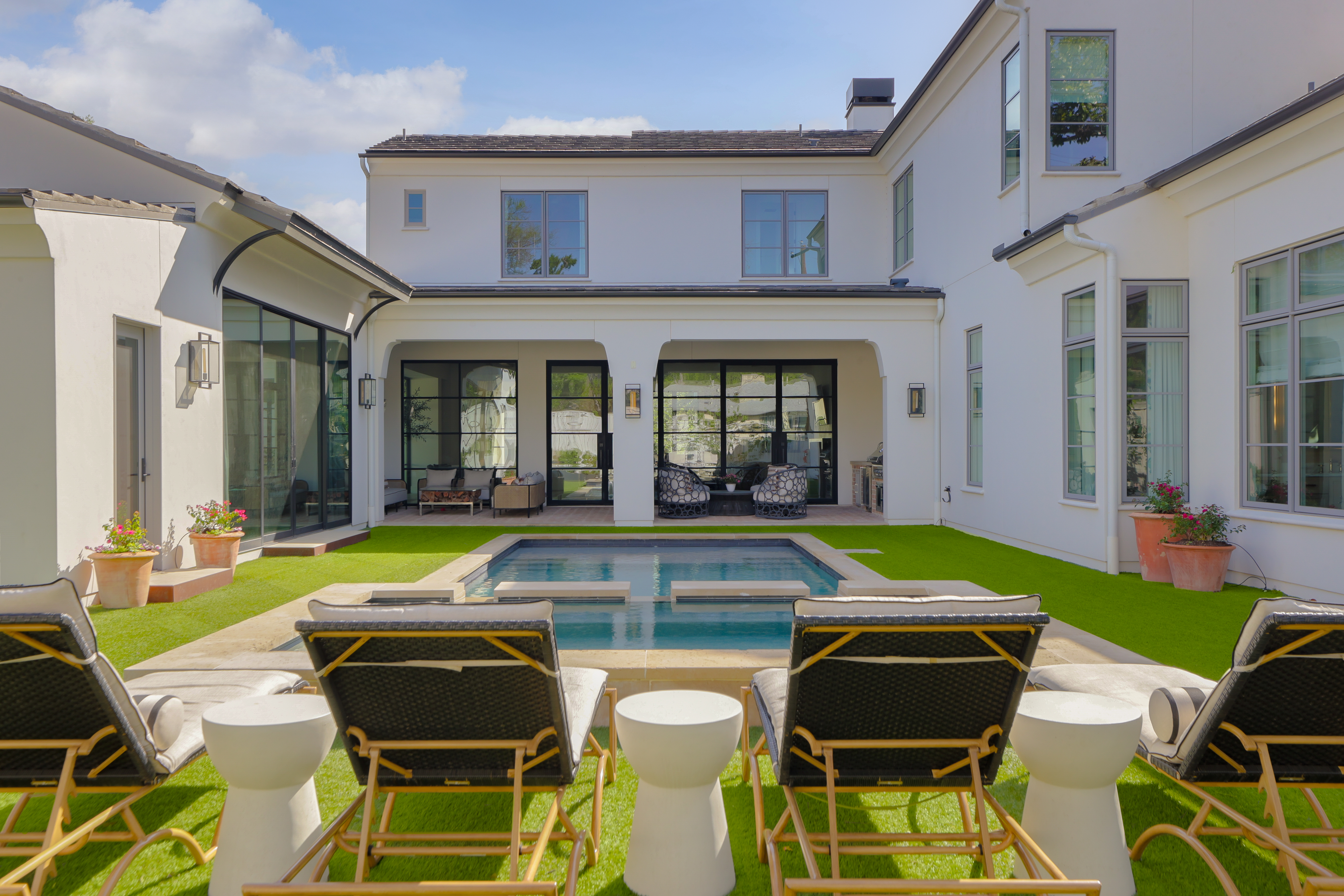 3300 Clearview Drive 