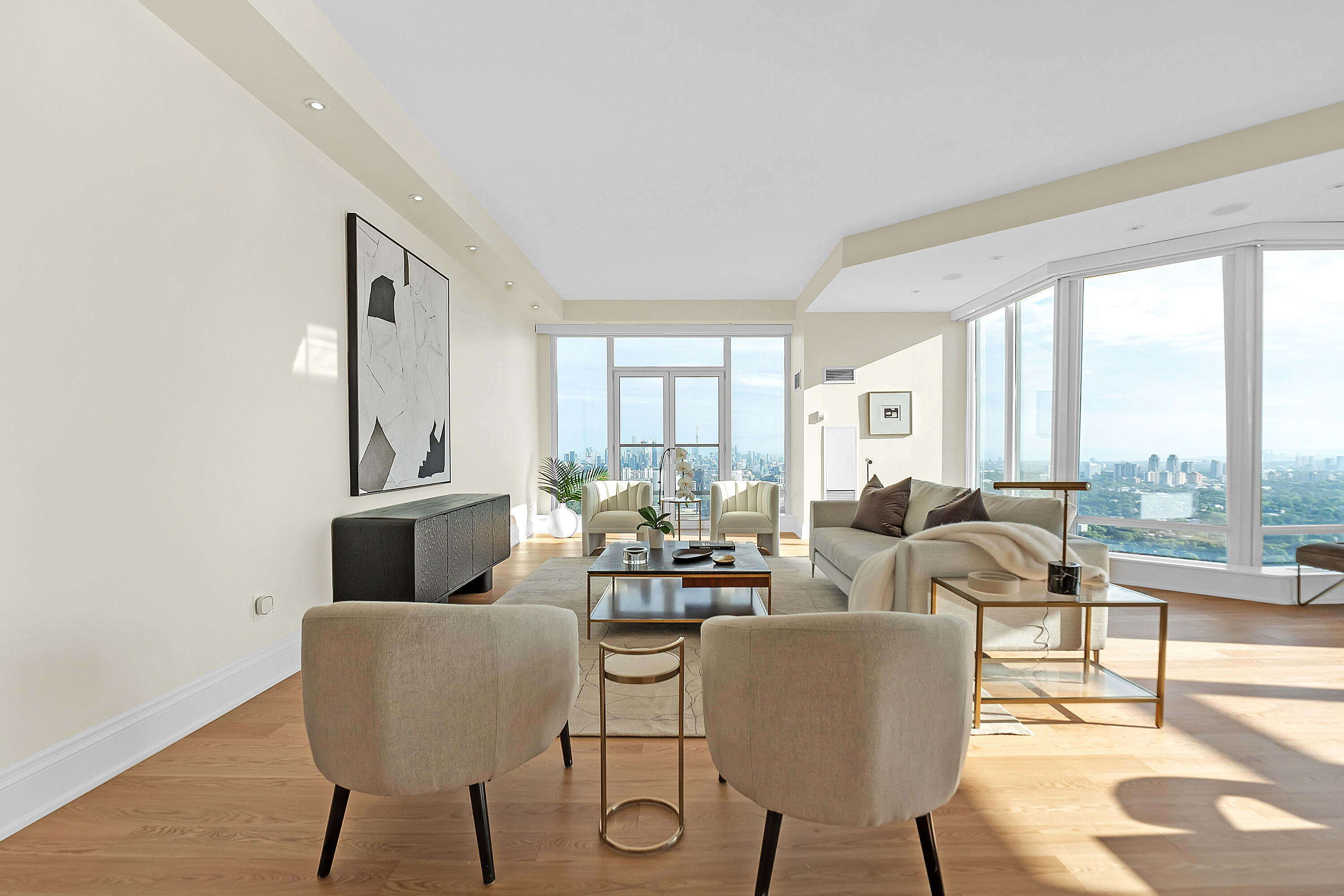 2191 Yonge St #5202