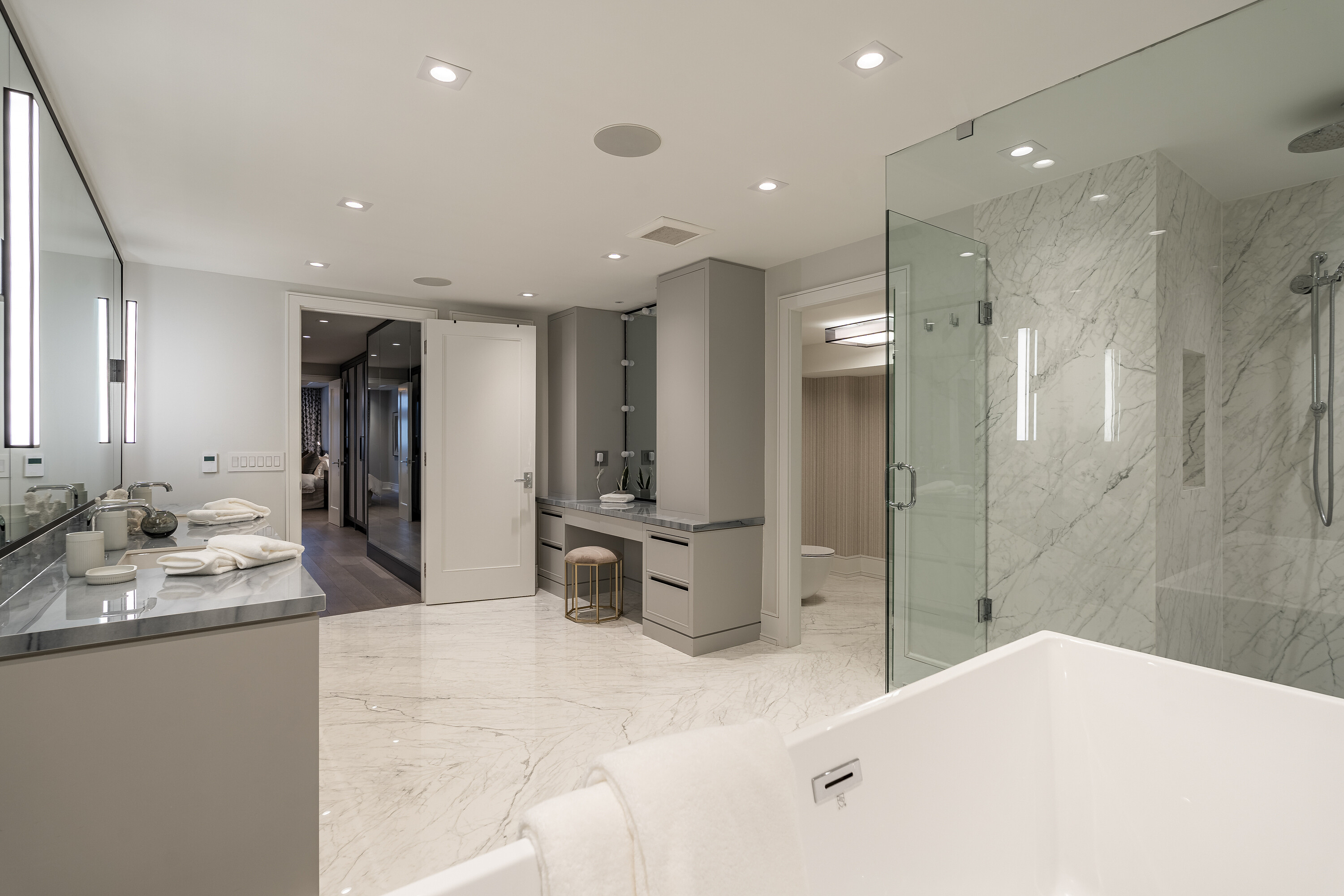 55 Prince Arthur Ave #57