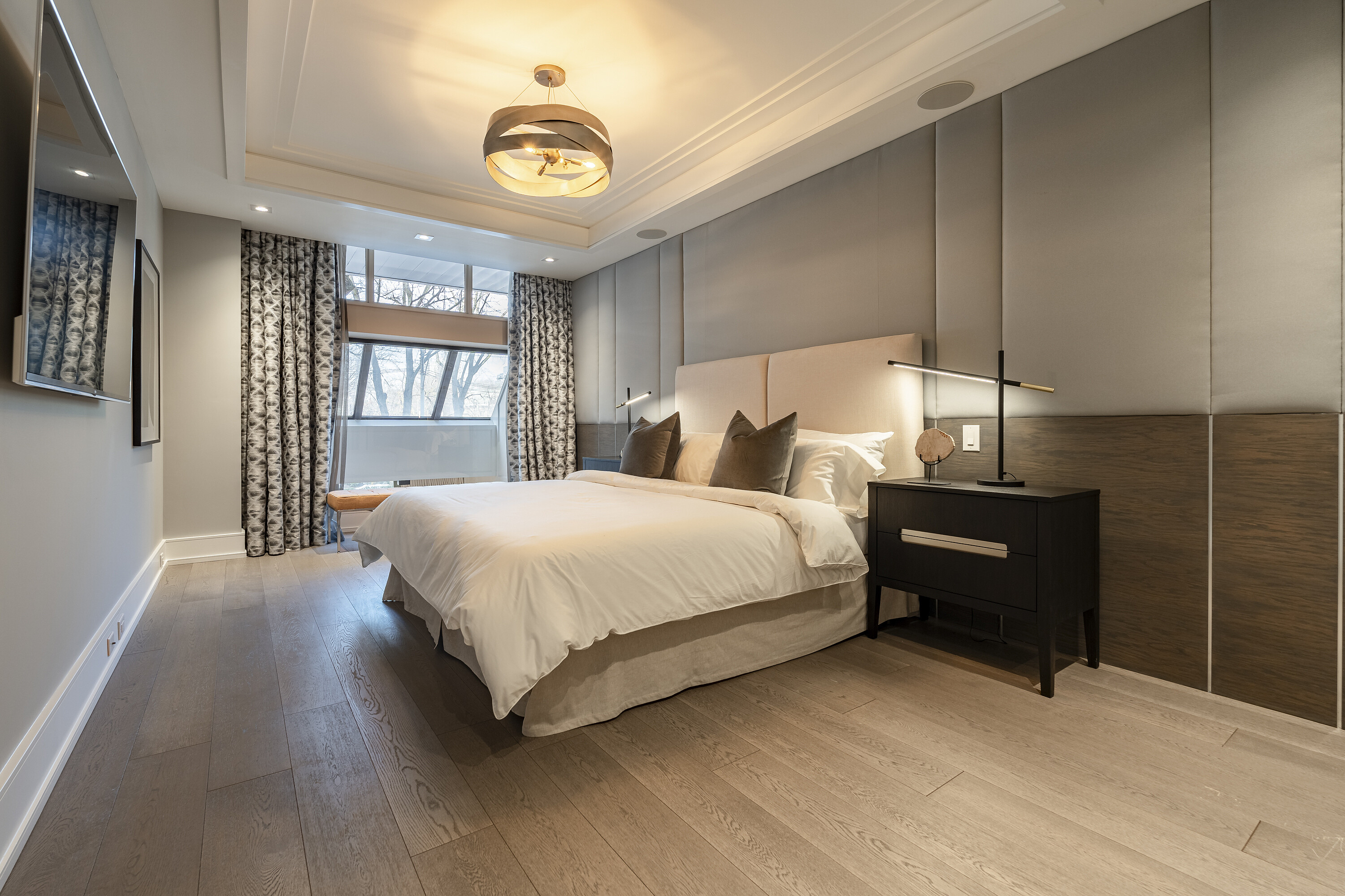 55 Prince Arthur Ave #57