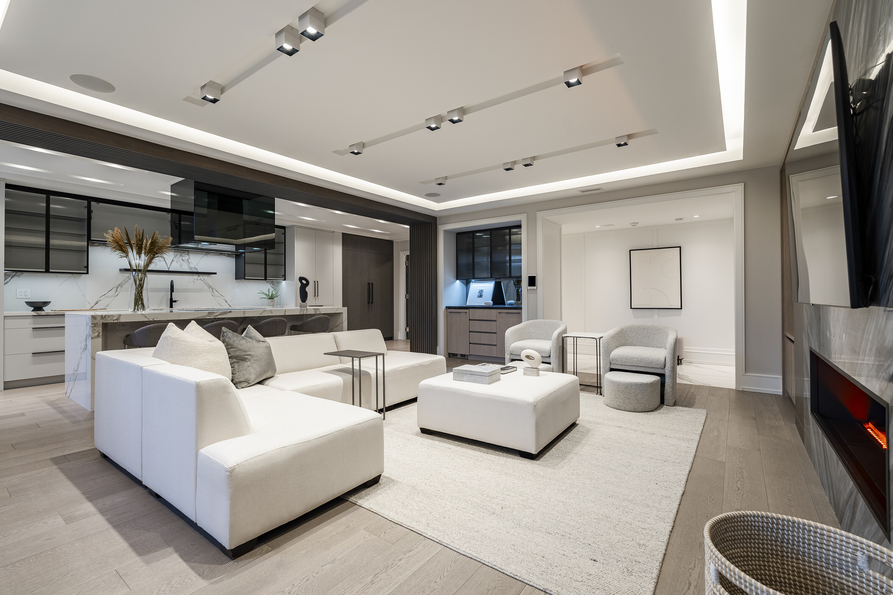 55 Prince Arthur Ave #57