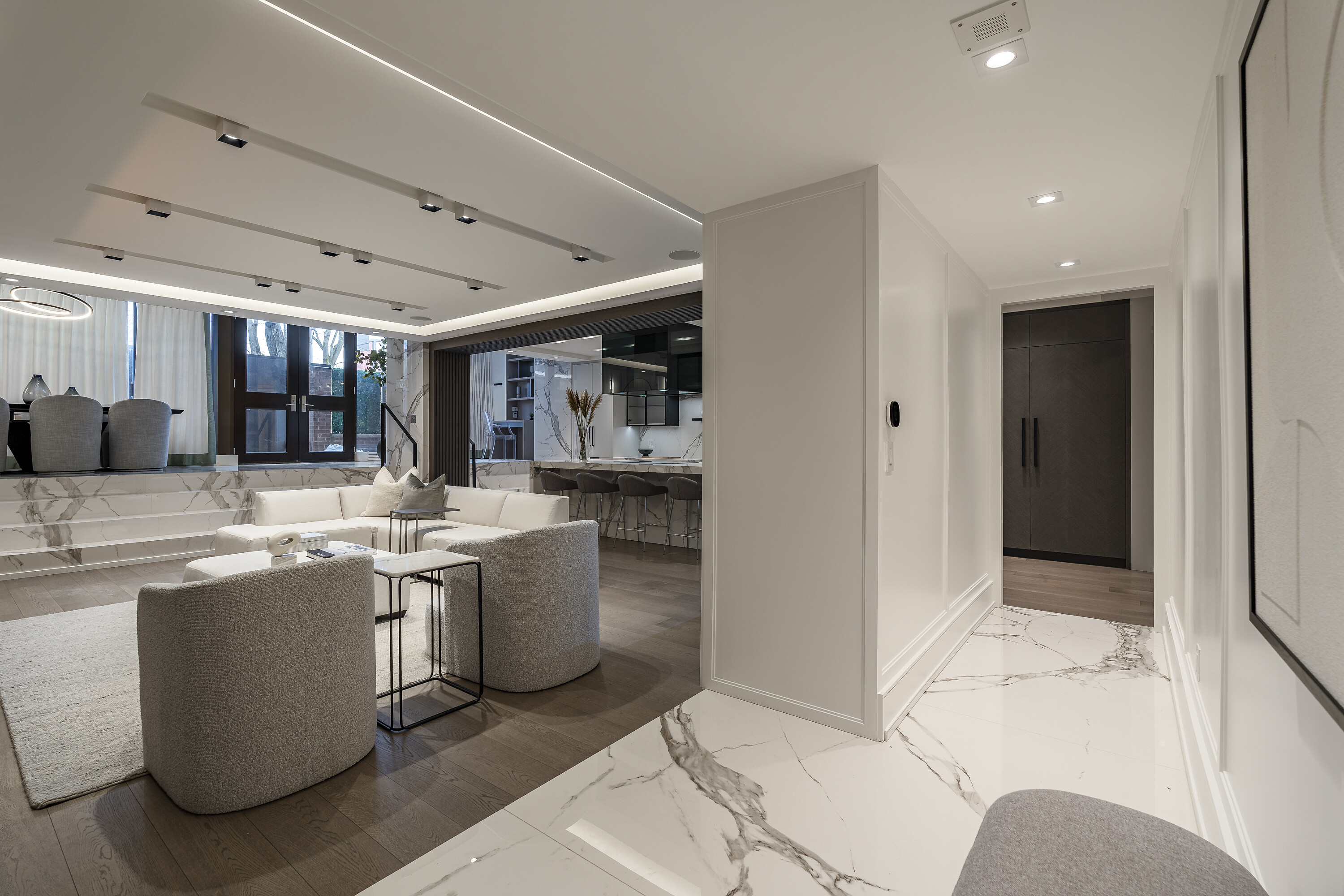 55 Prince Arthur Ave #57