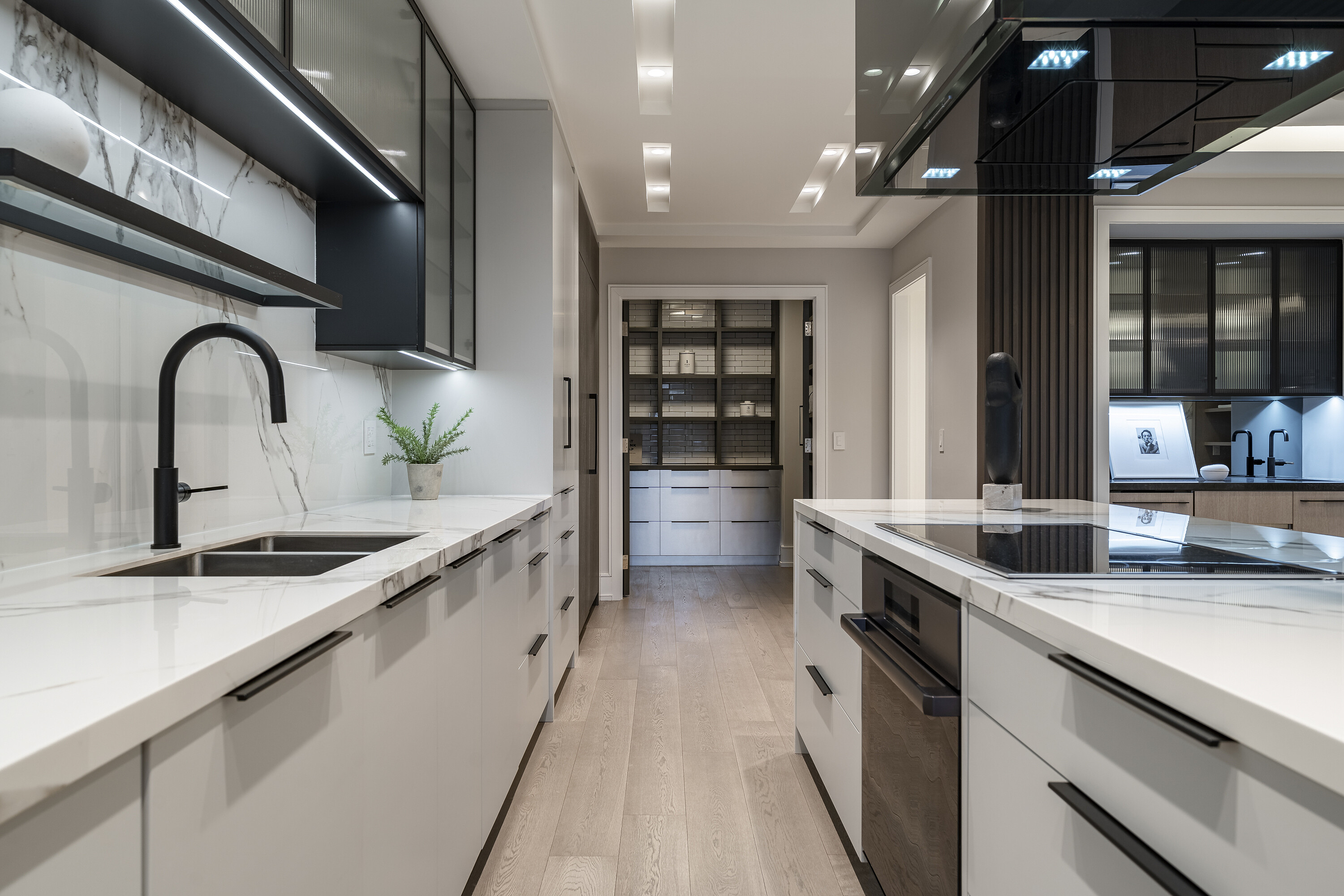 55 Prince Arthur Ave #57