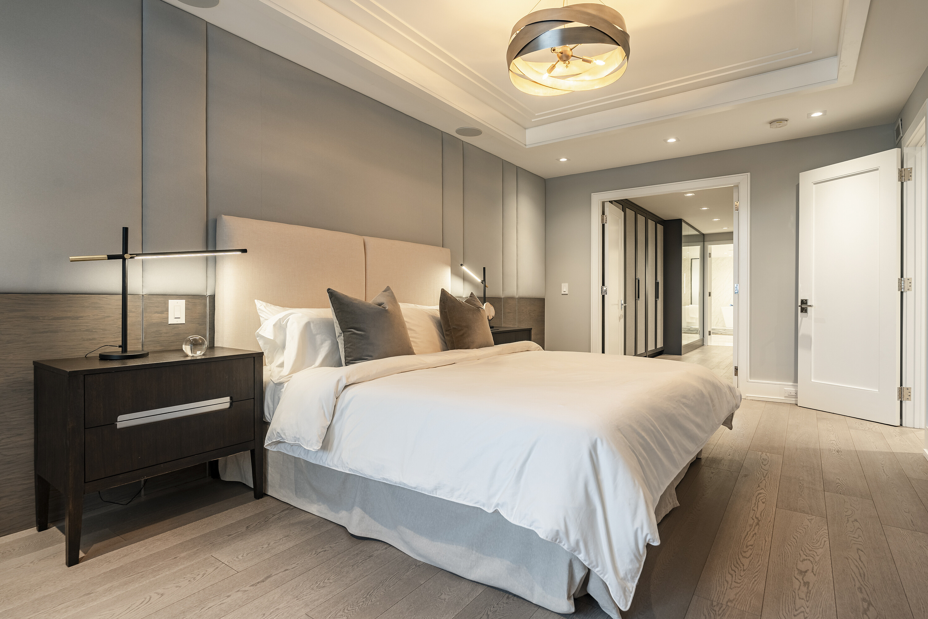 55 Prince Arthur Ave #57