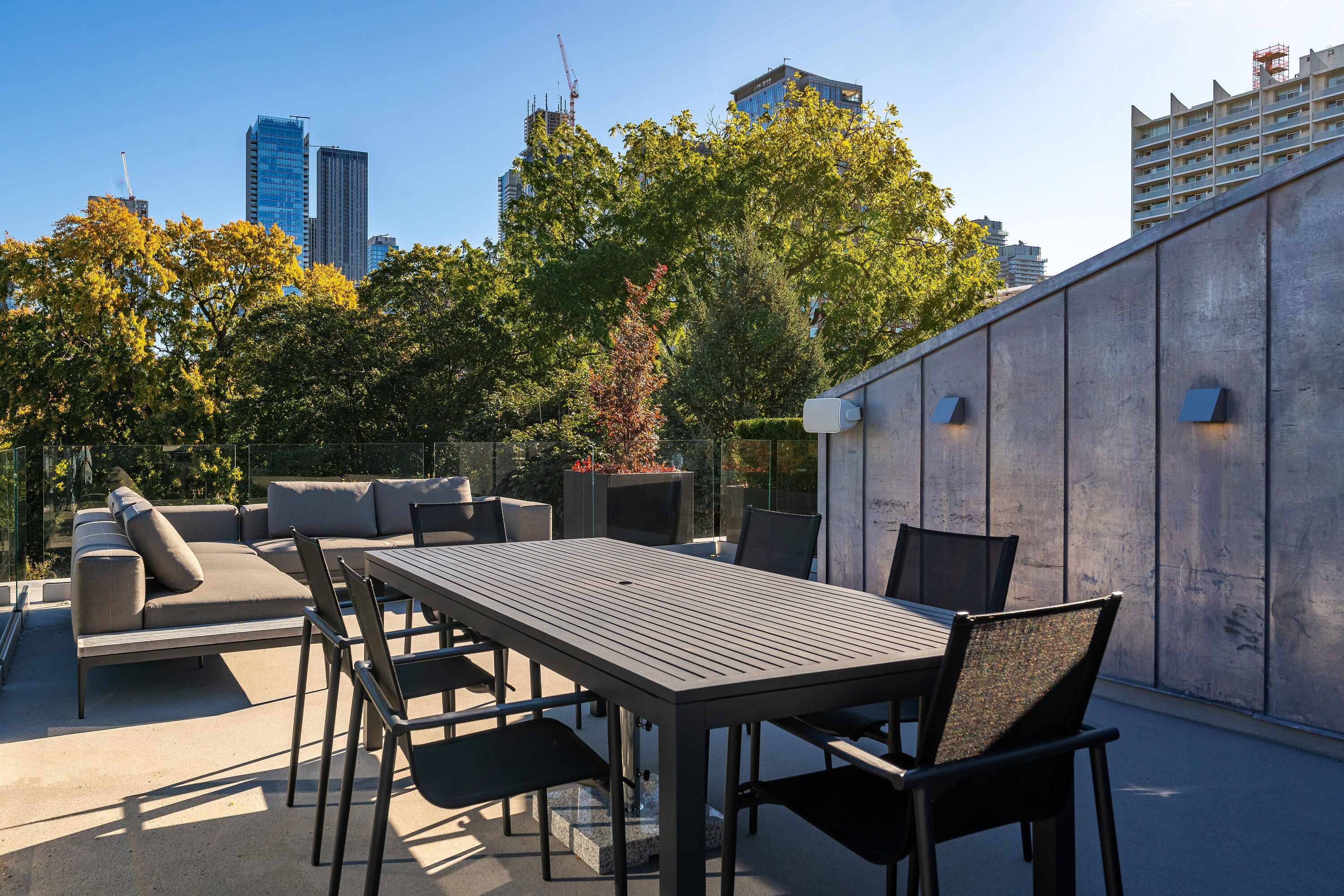 85 Bedford Rd  3