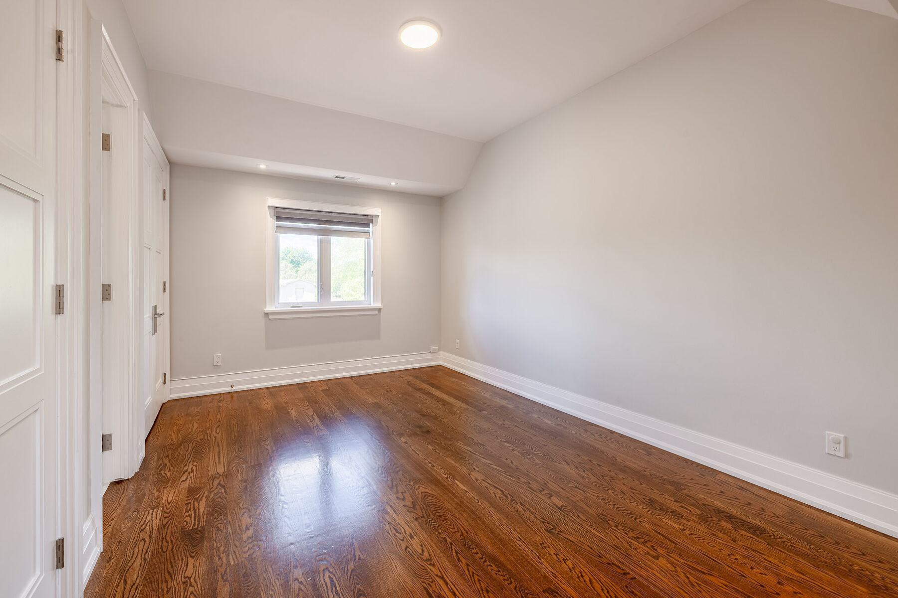242 Betty Ann Dr