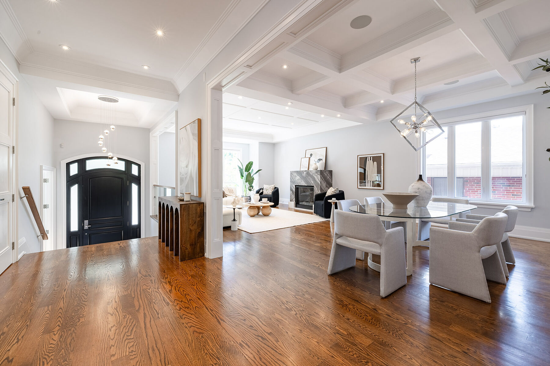 242 Betty Ann Dr