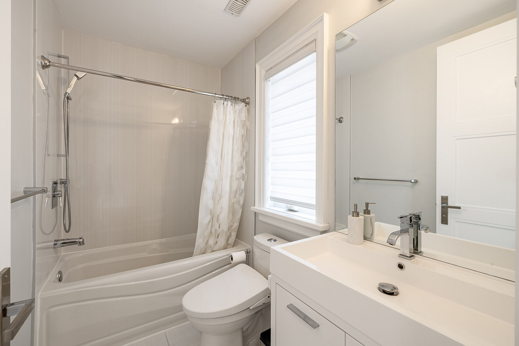 242 Betty Ann Dr