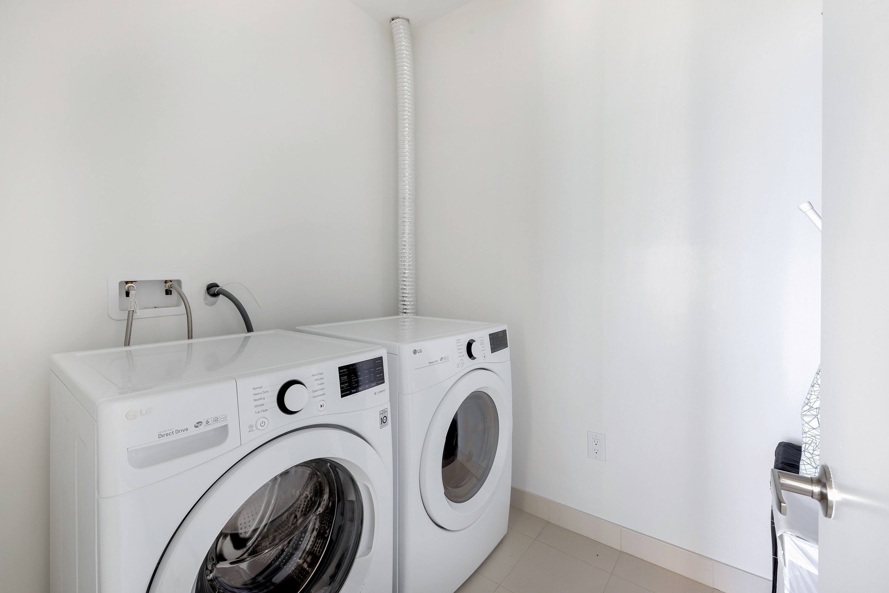 15 Lower Jarvis St  4502