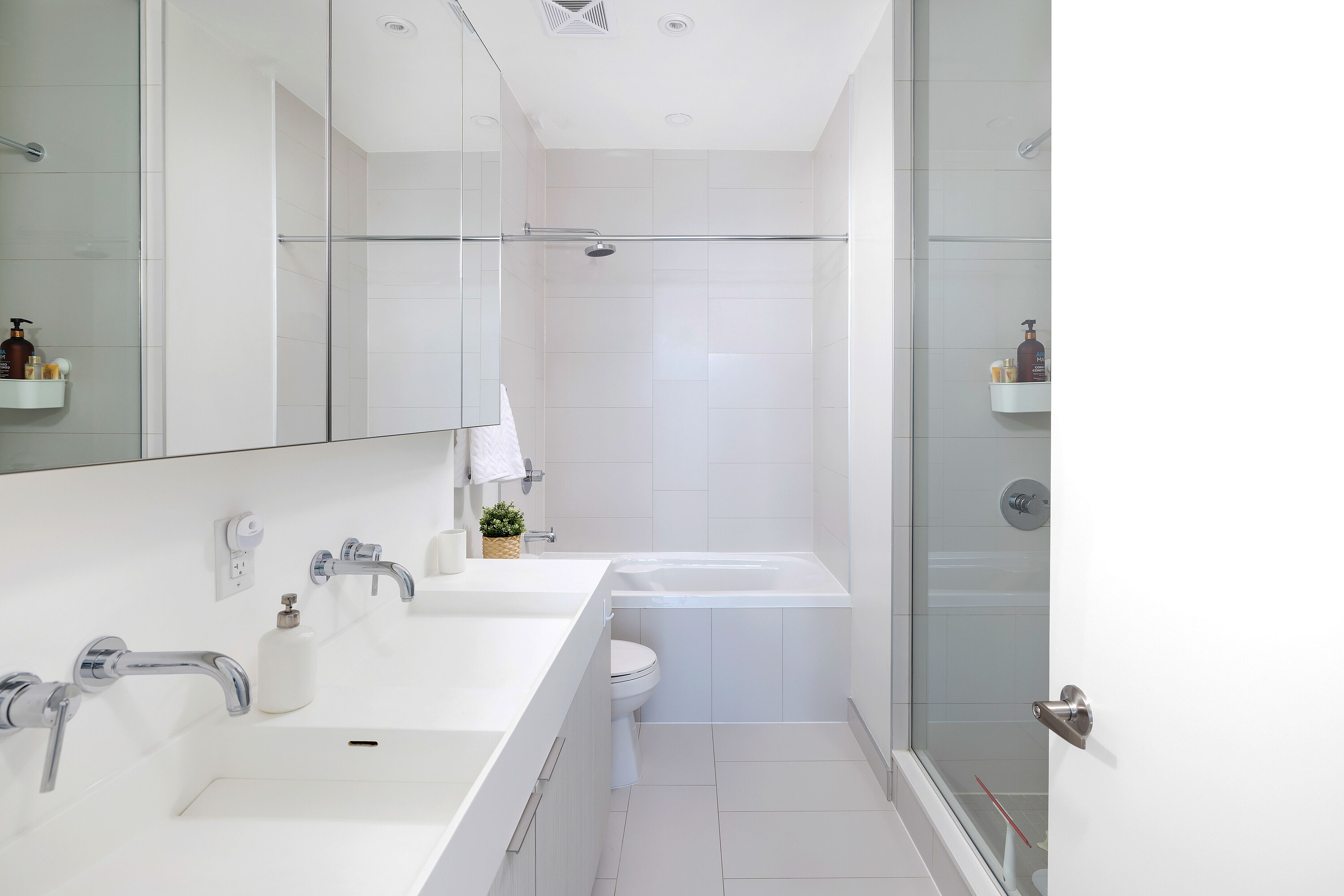 15 Lower Jarvis St  4502