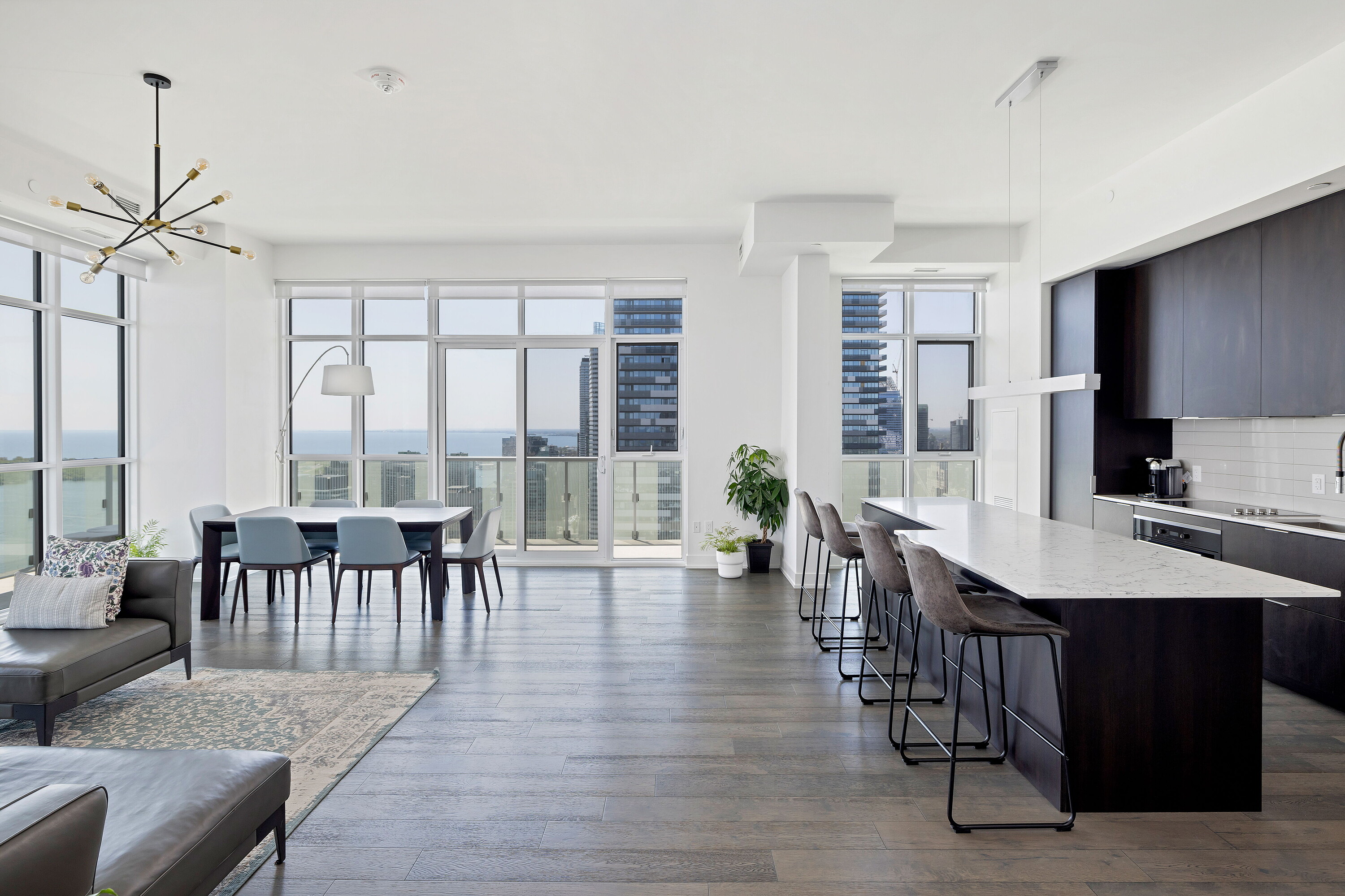 15 Lower Jarvis St  4502