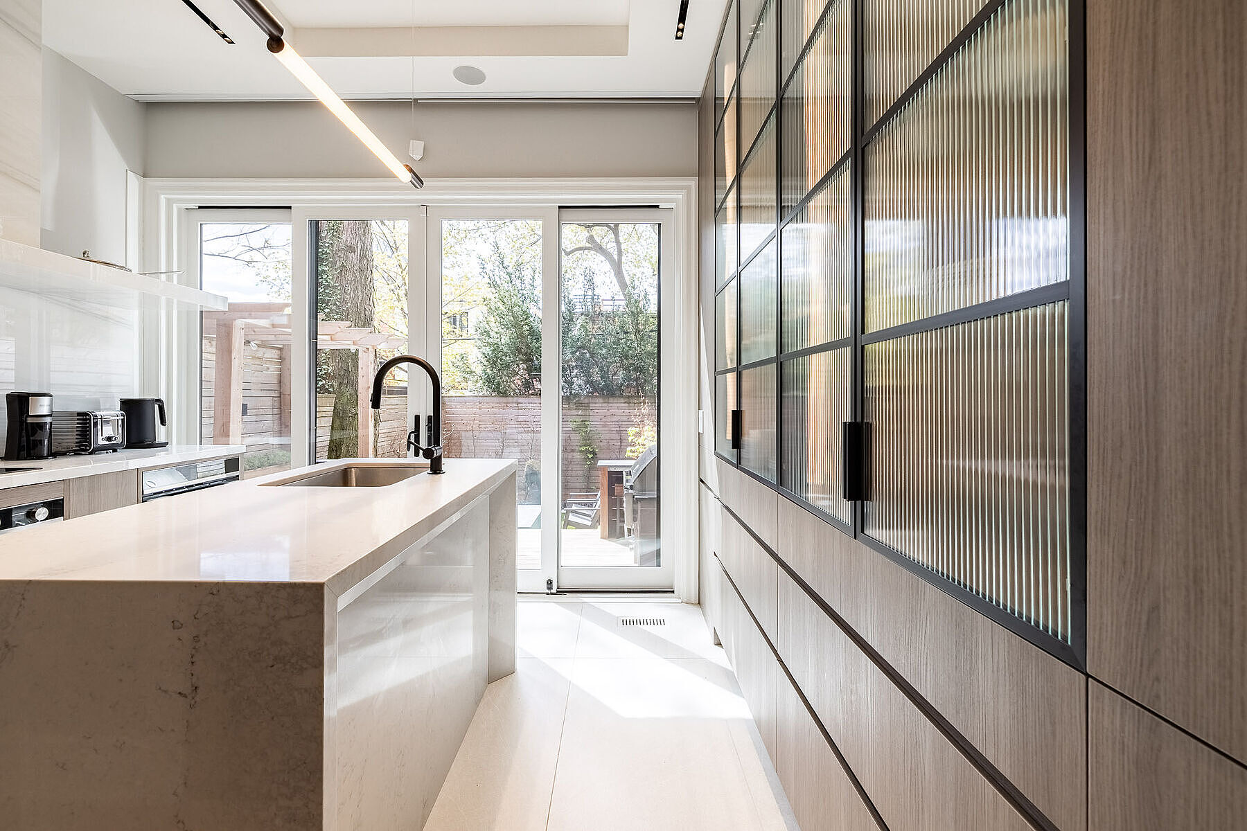 33 Tranby Ave