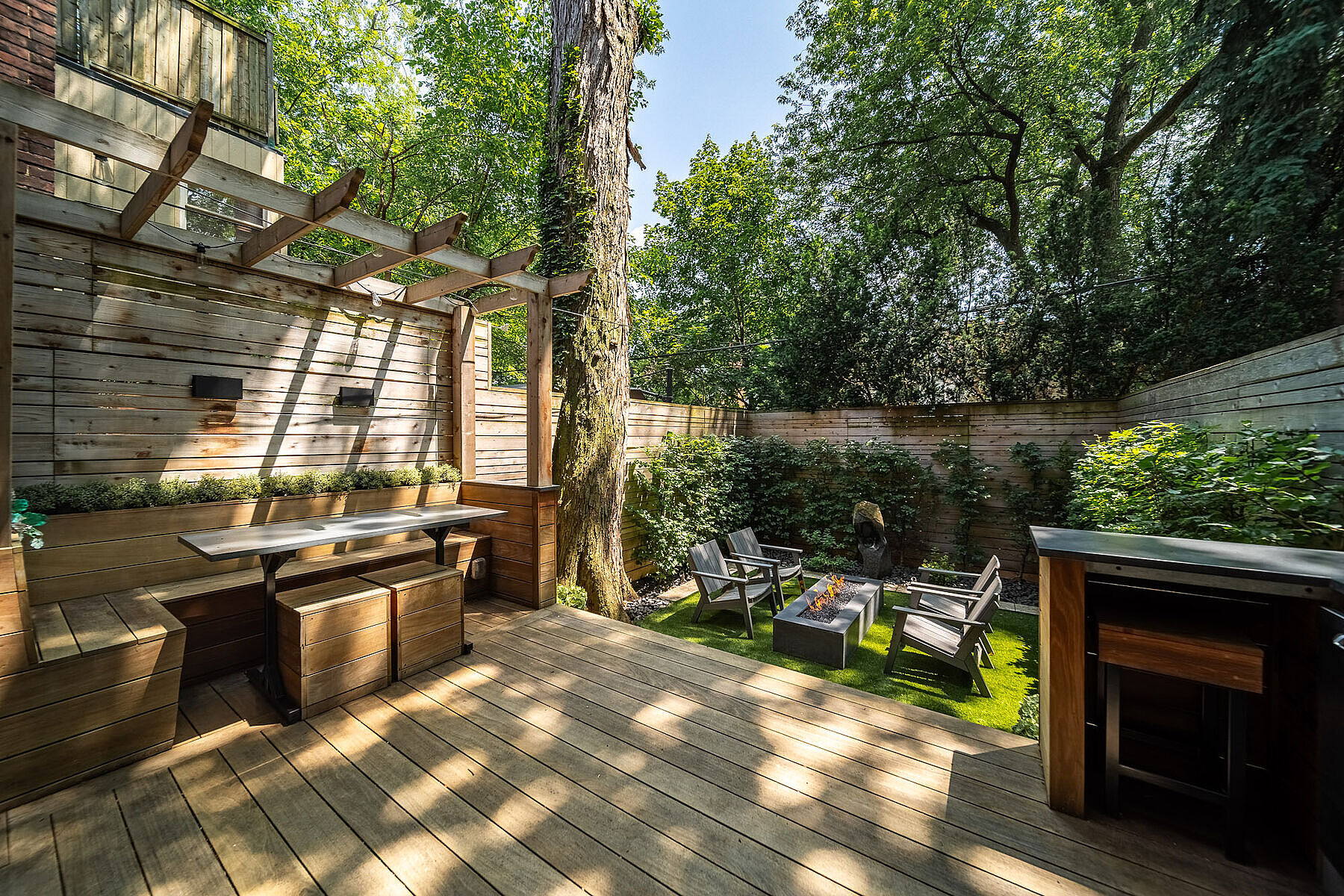 33 Tranby Ave