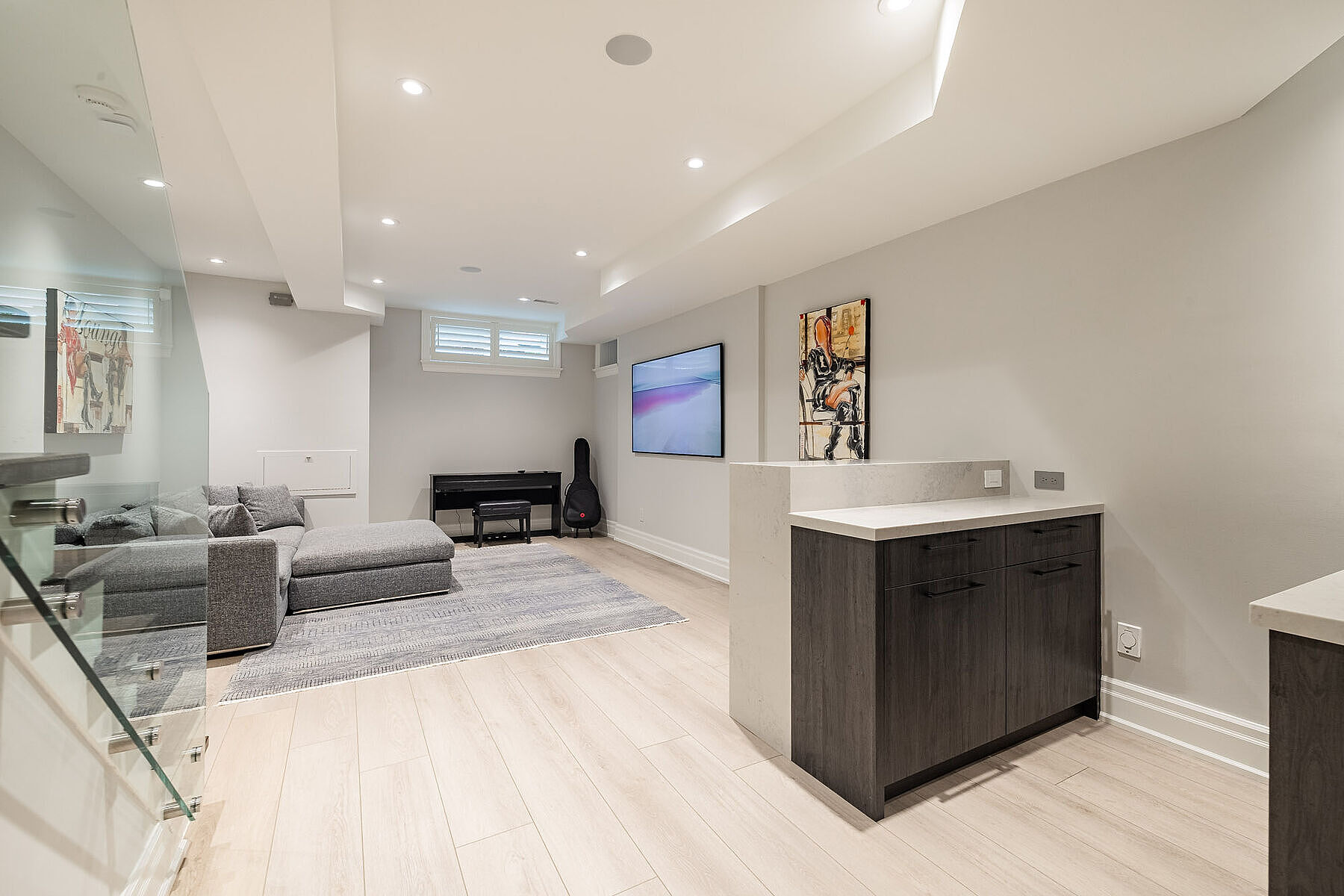 33 Tranby Ave