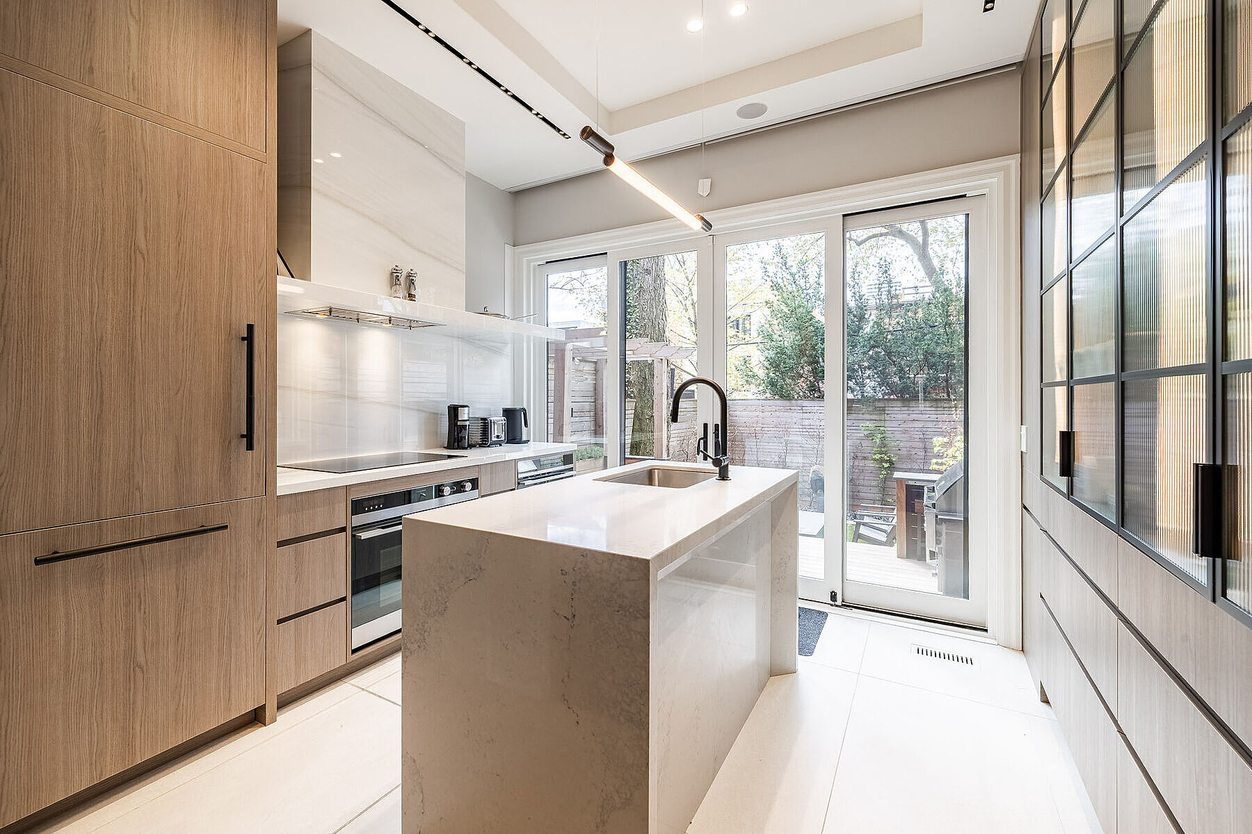 33 Tranby Ave