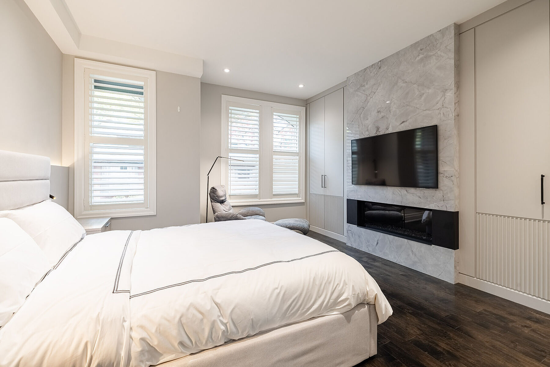 33 Tranby Ave