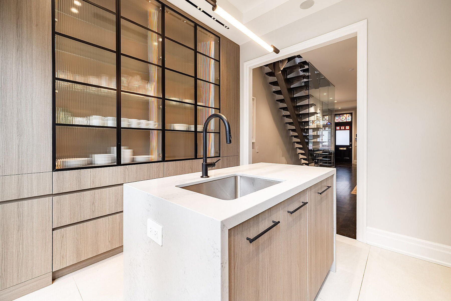 33 Tranby Ave
