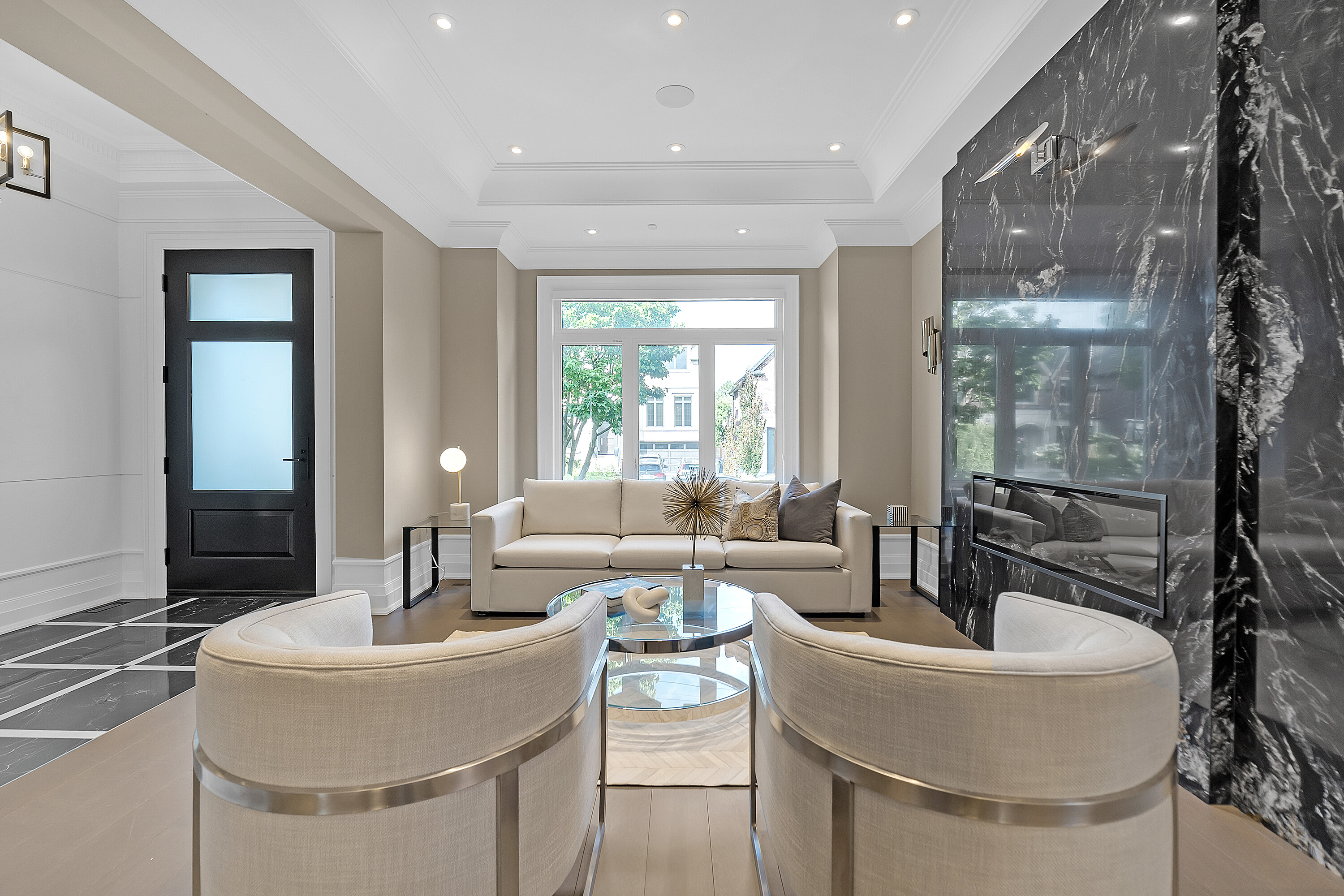 74 De Vere Gdns