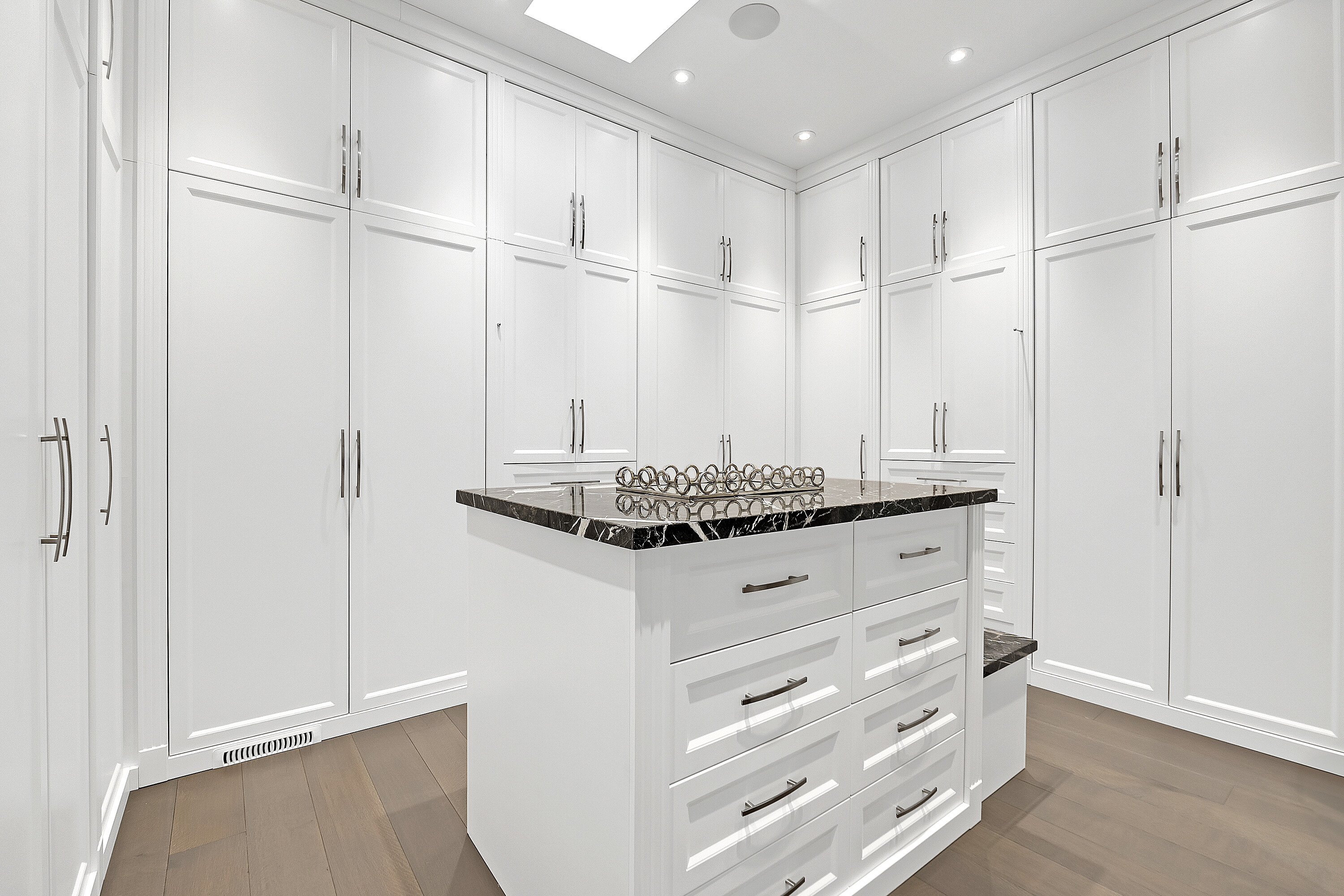 74 De Vere Gdns