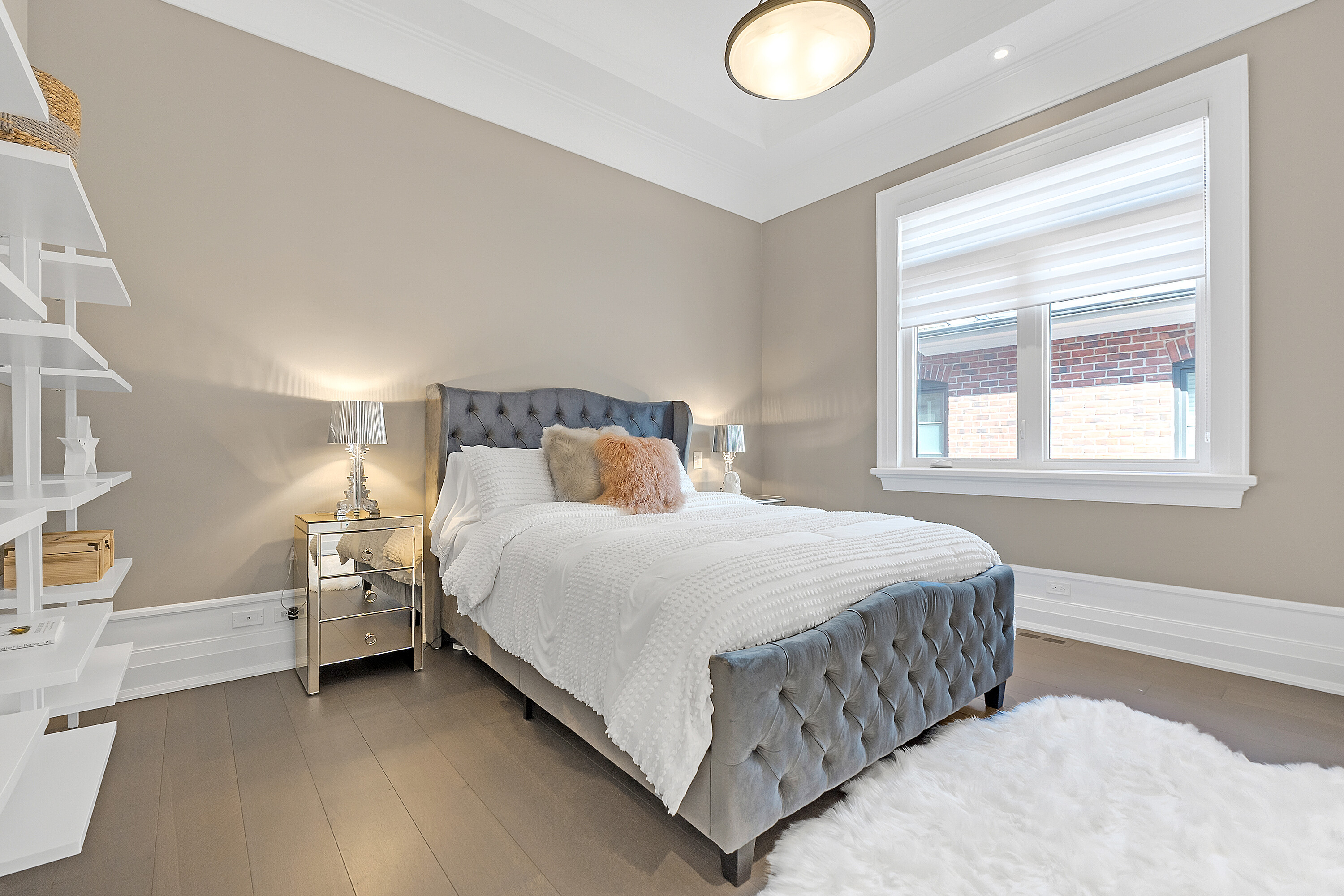 74 De Vere Gdns