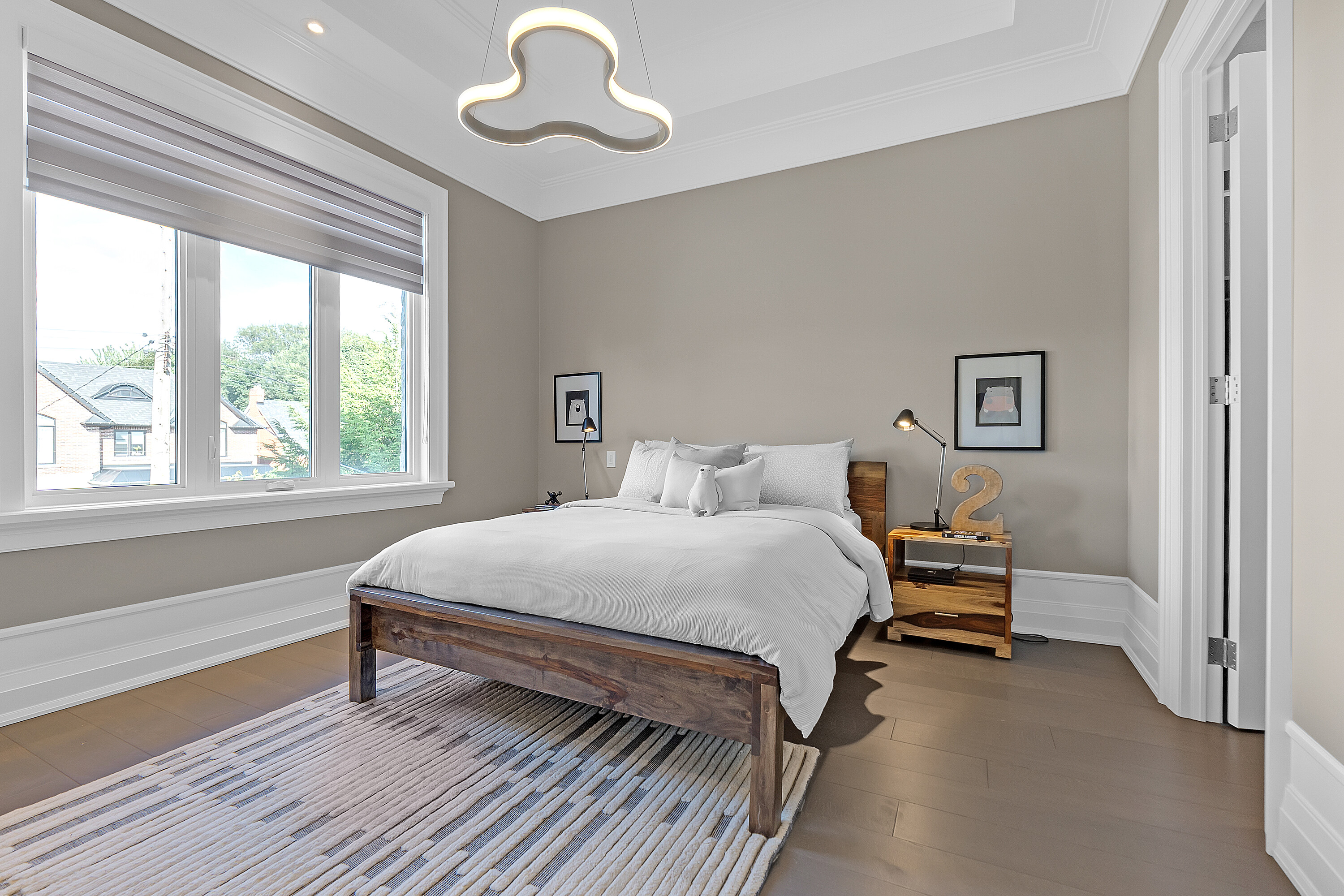 74 De Vere Gdns
