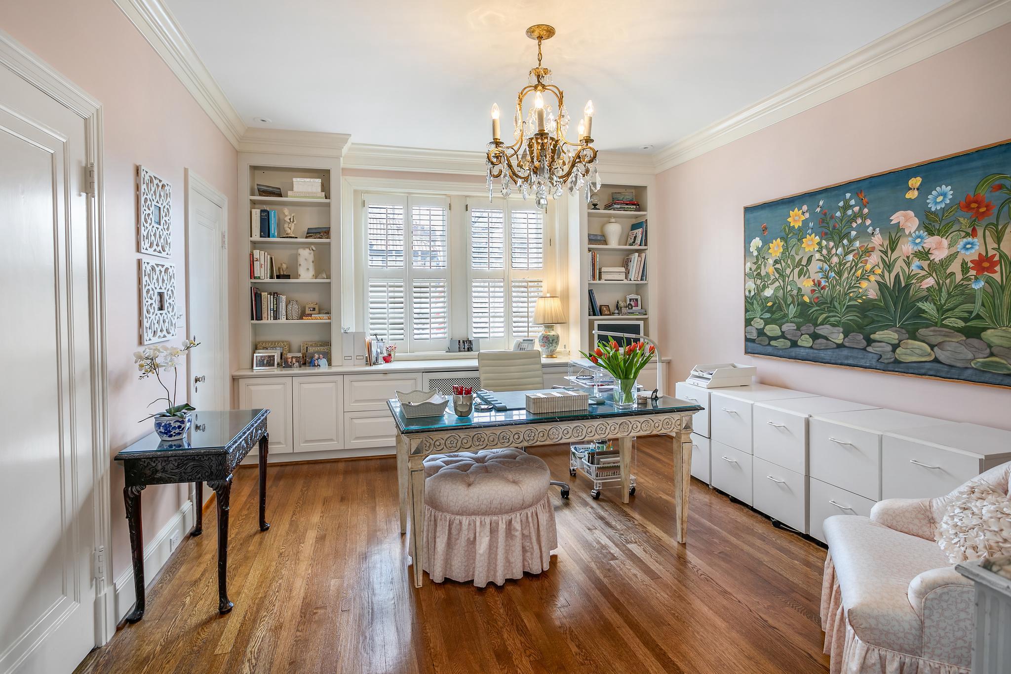 1908 24th St NW 