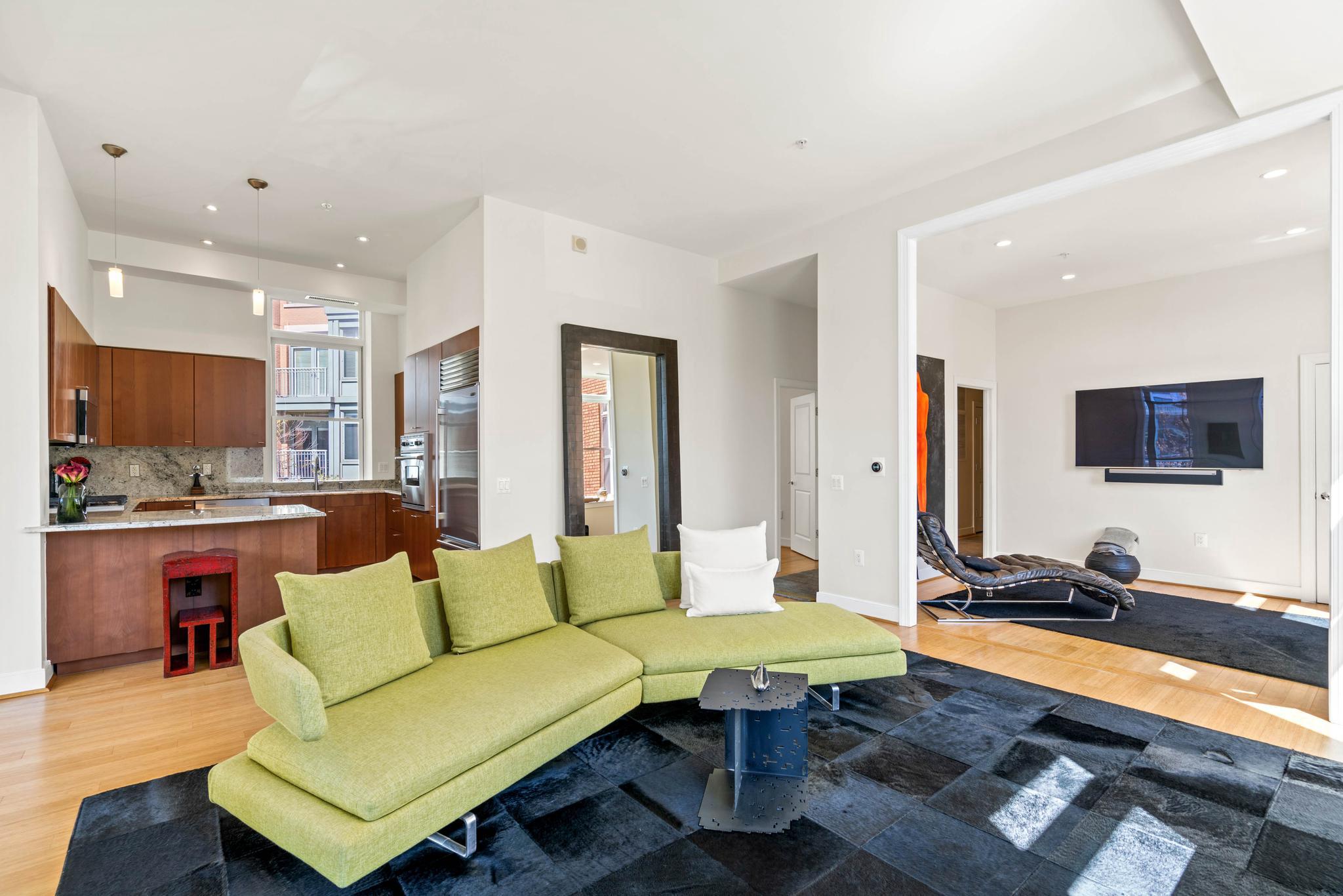 2425 L Street NW #315 