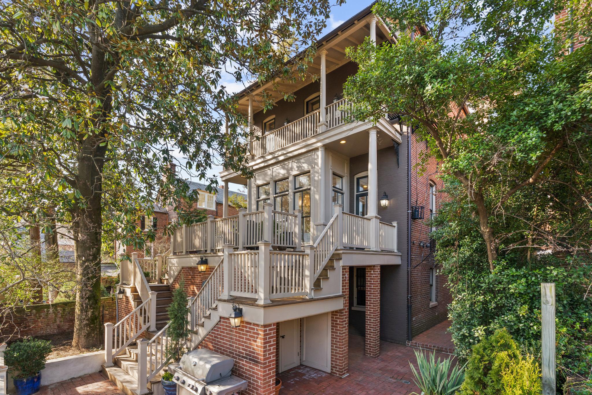 3032 N Street NW 