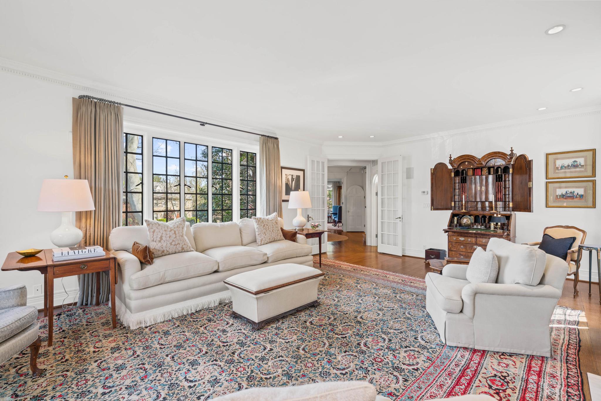 2446 Kalorama Road NW 