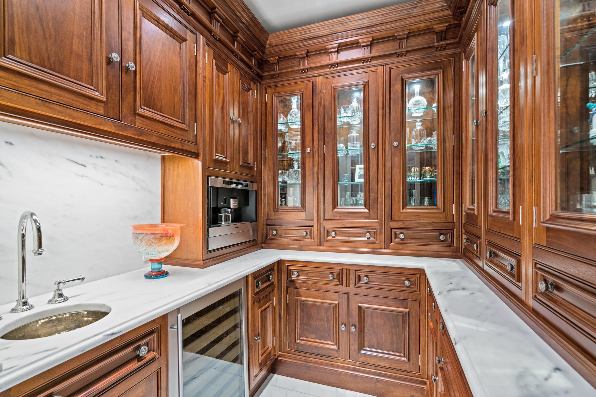 2446 Kalorama Road NW 