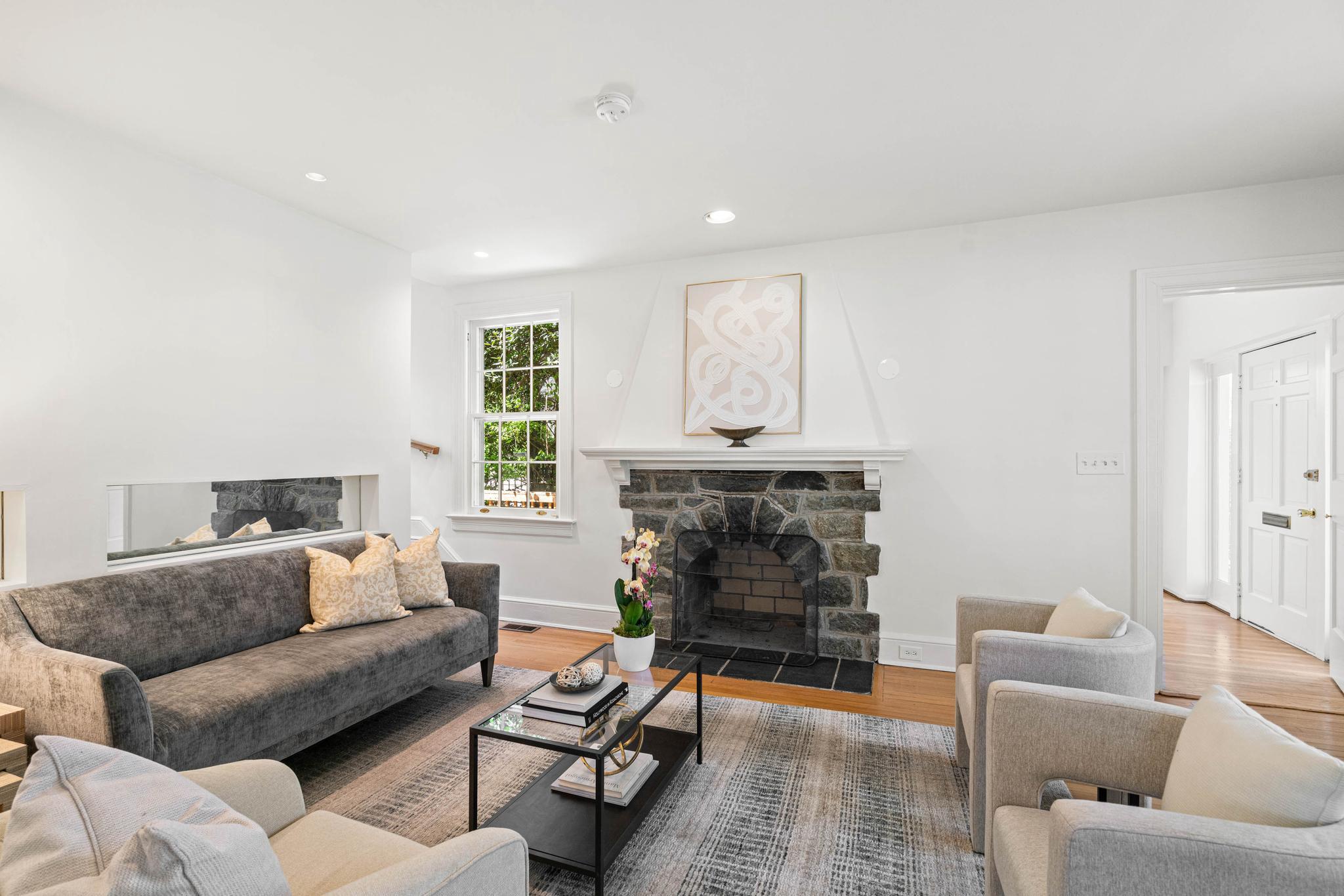 3020 45th Street NW 