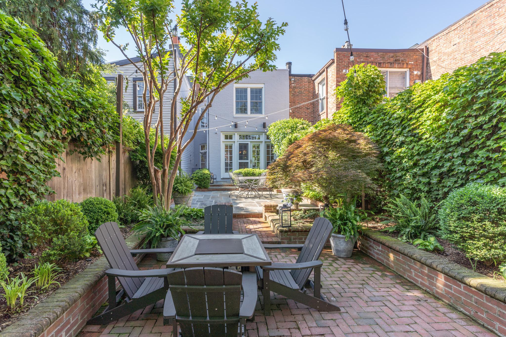 3417 Prospect Street NW 