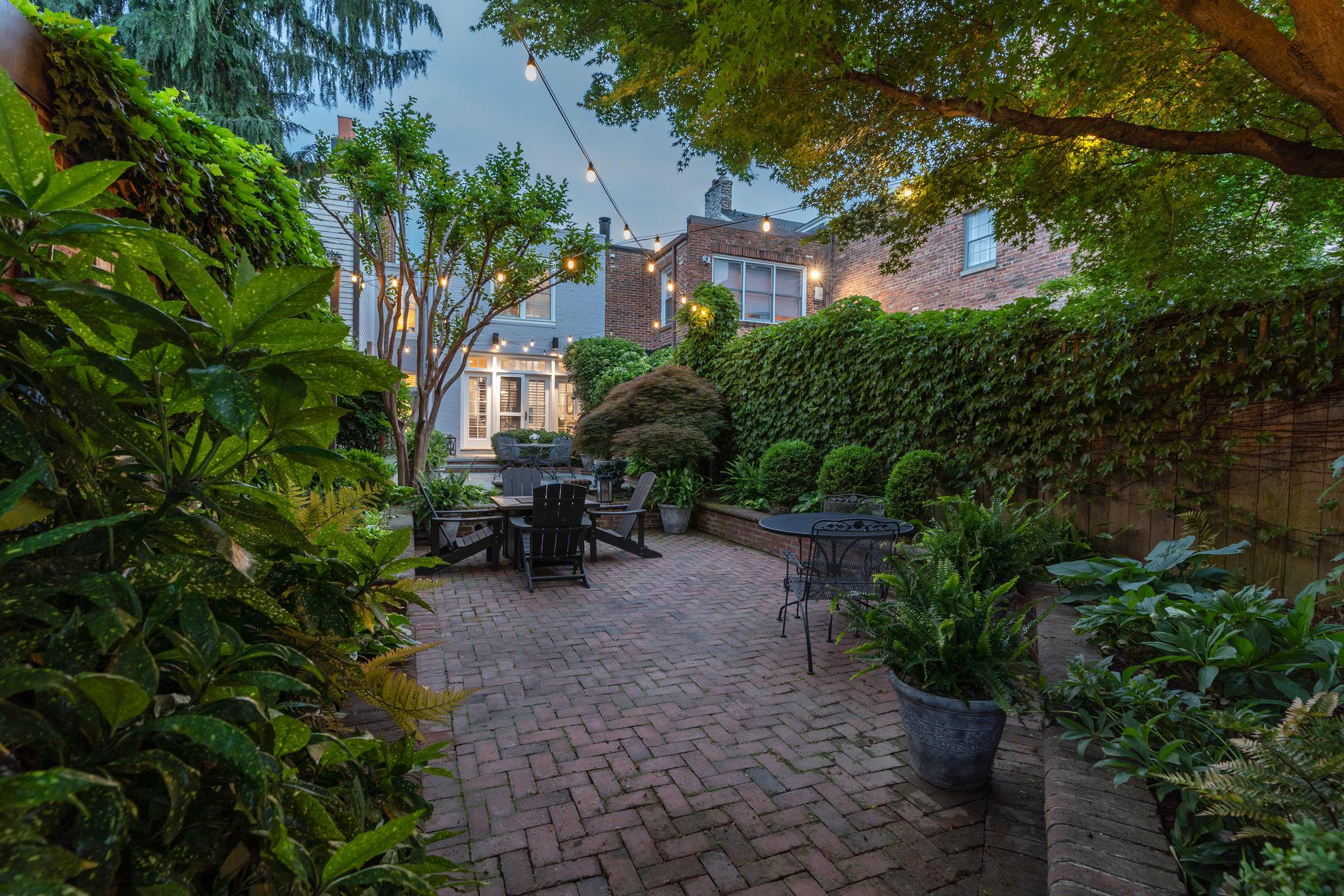 3417 Prospect Street NW 