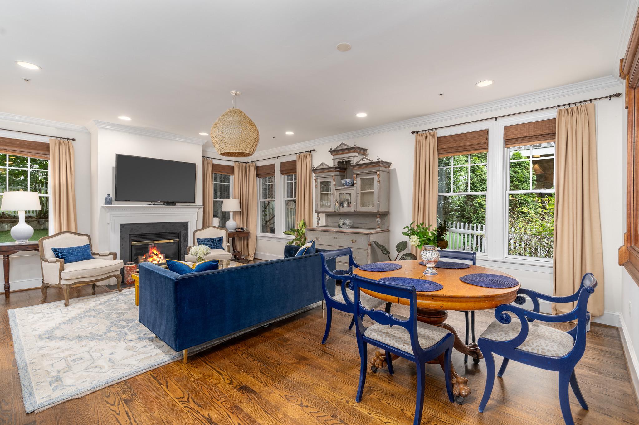 2502 Chain Bridge Road NW 