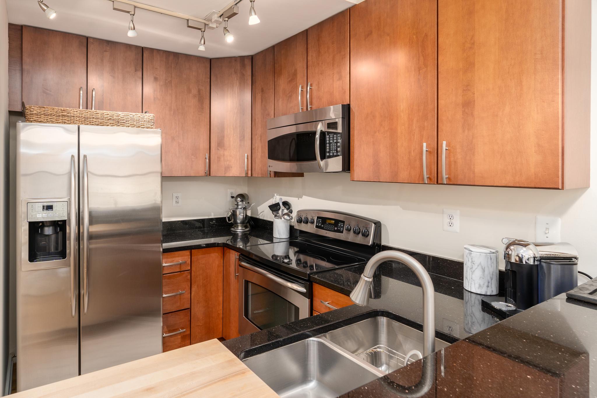2412 17th Street NW 302
