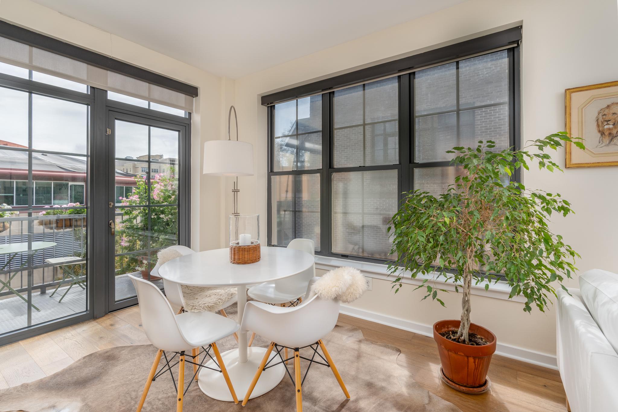 2412 17th Street NW 302