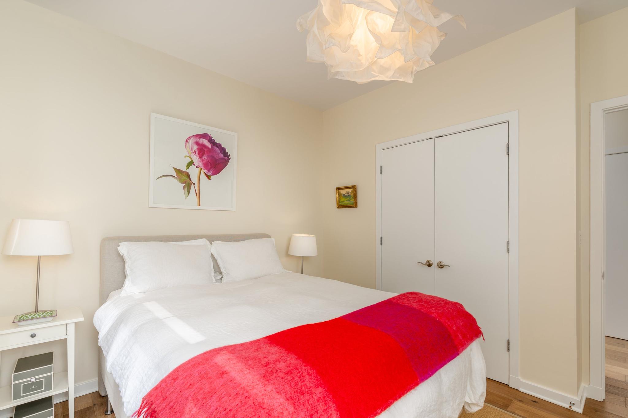 2412 17th Street NW 302