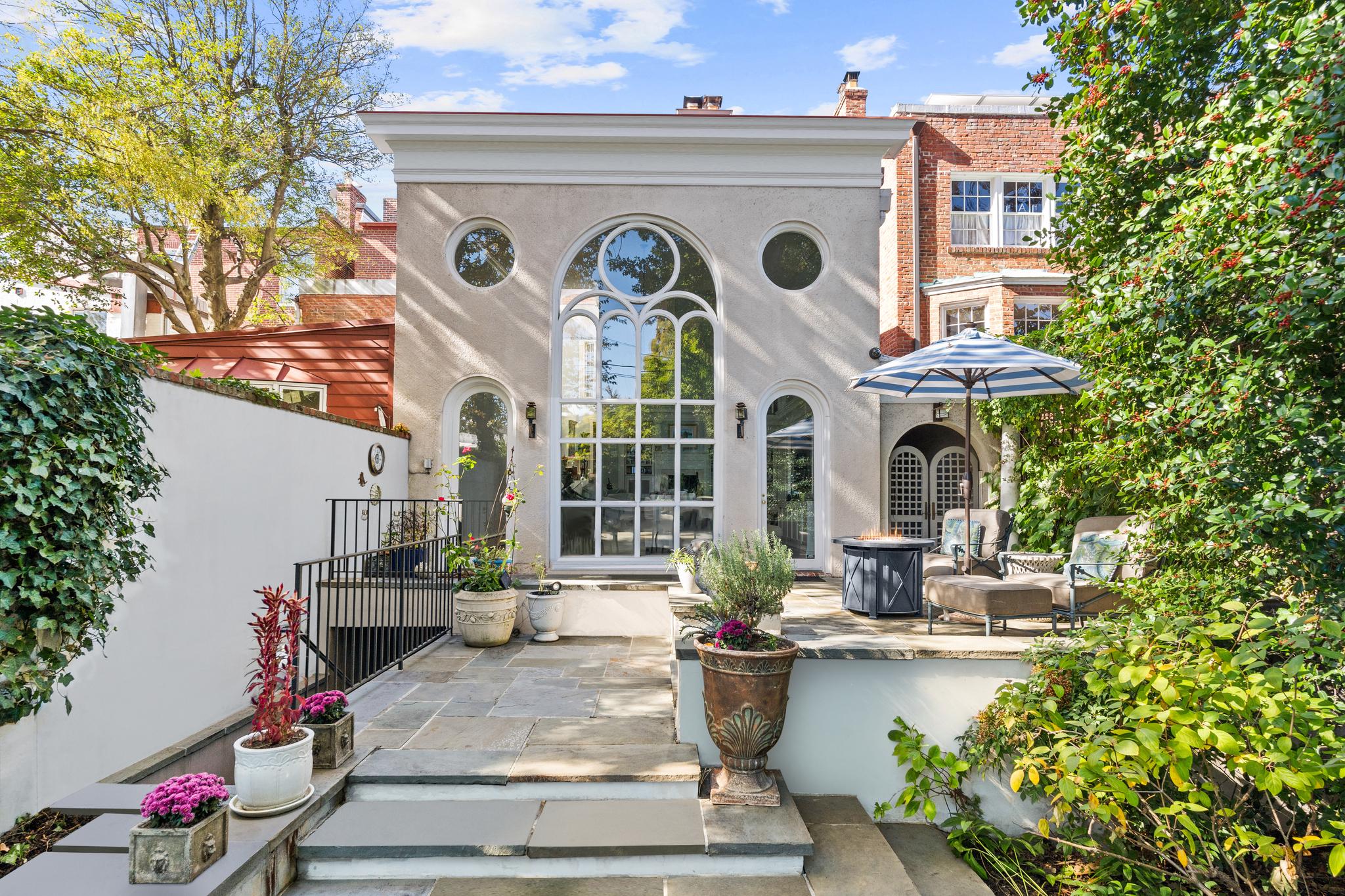 1409 31st Street NW 
