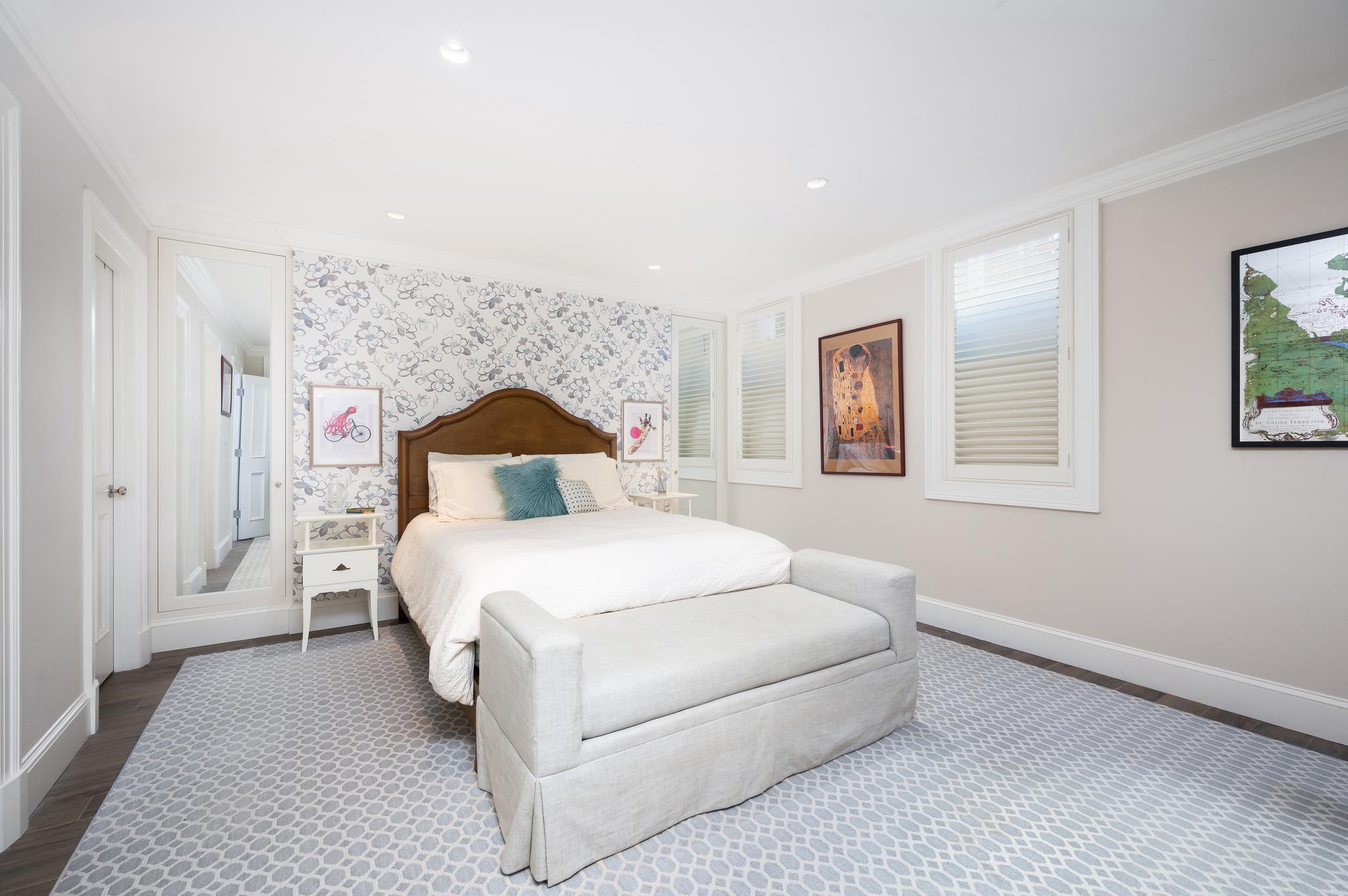 1409 31st Street NW 