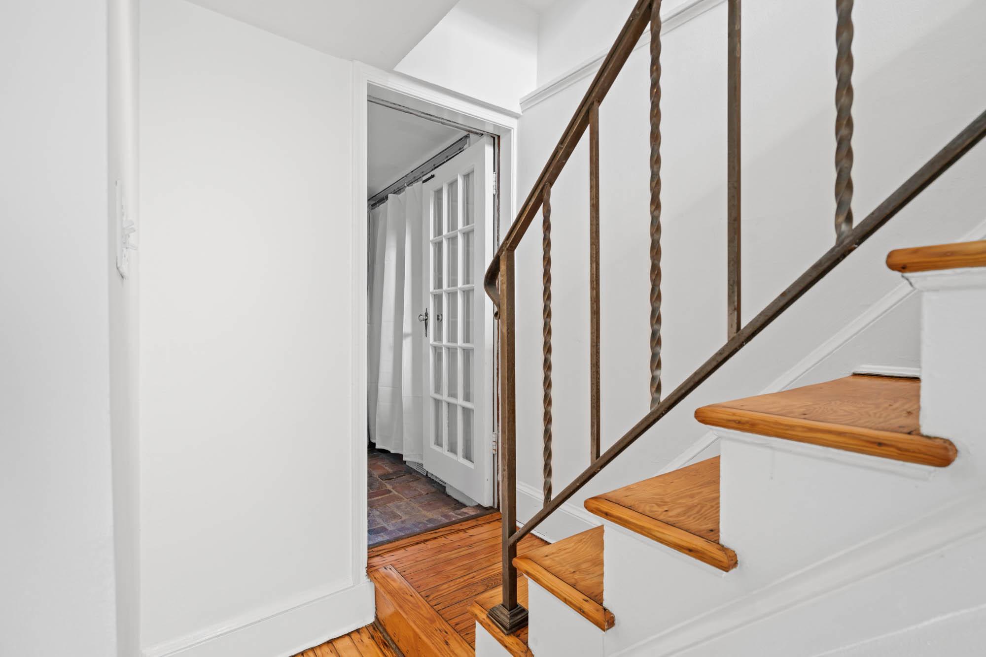 2621 O Street NW 