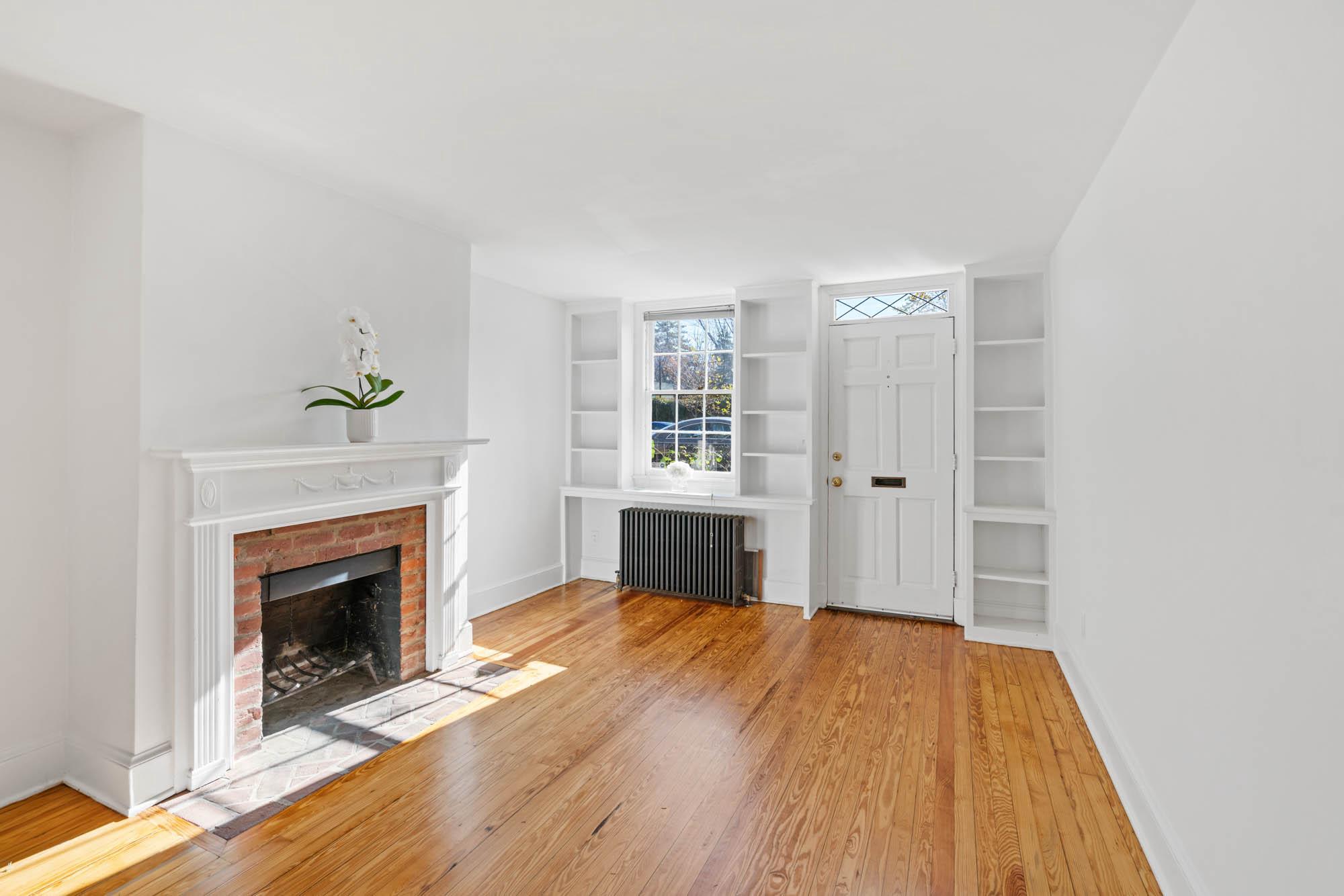 2621 O Street NW 