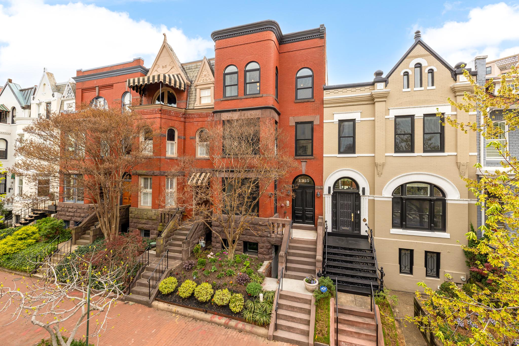 1325 21st Street NW 301
