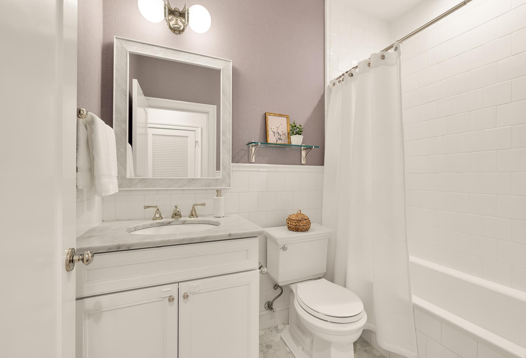 1325 21st Street NW 301