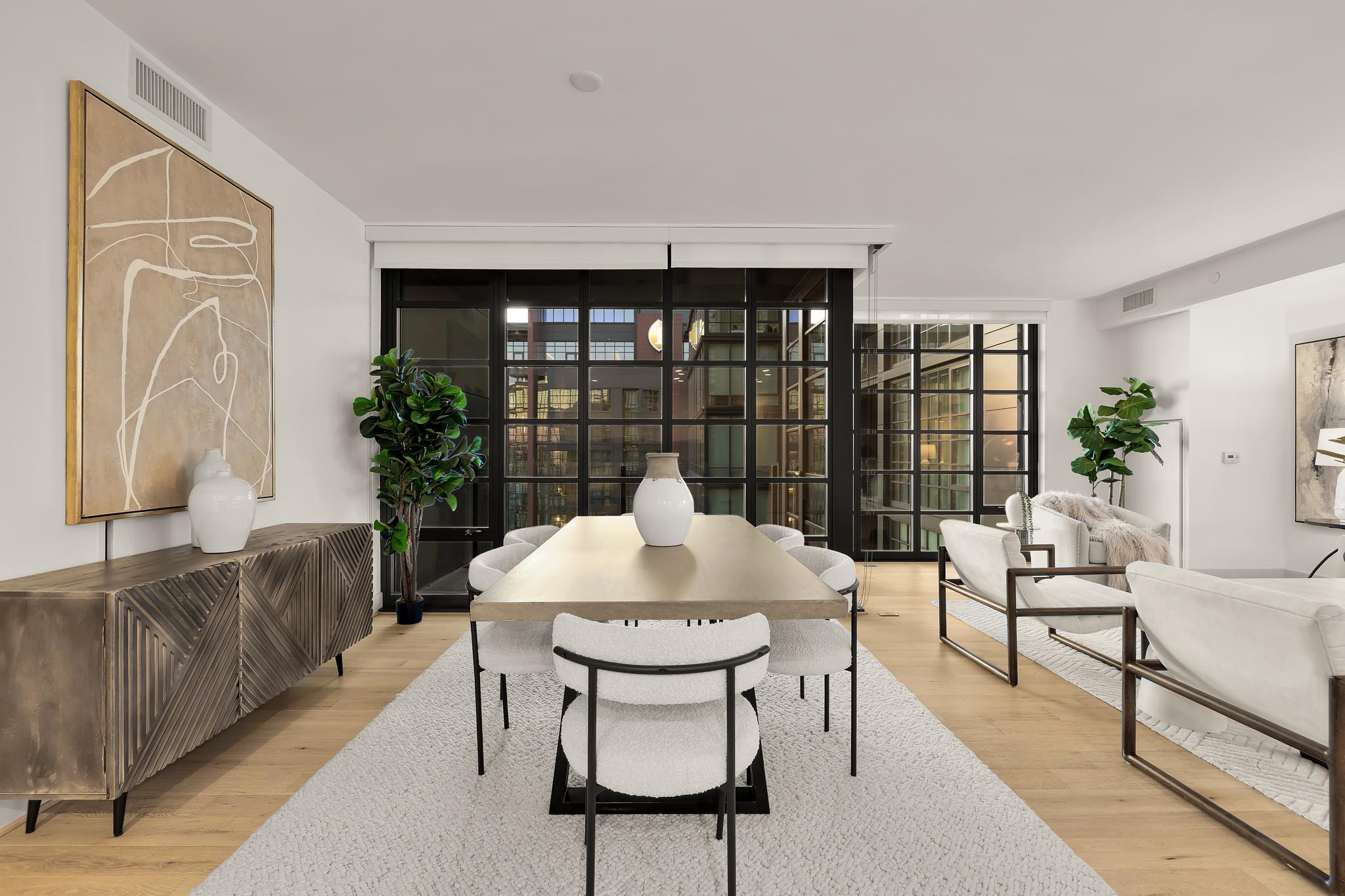 45 Sutton Square SW 906