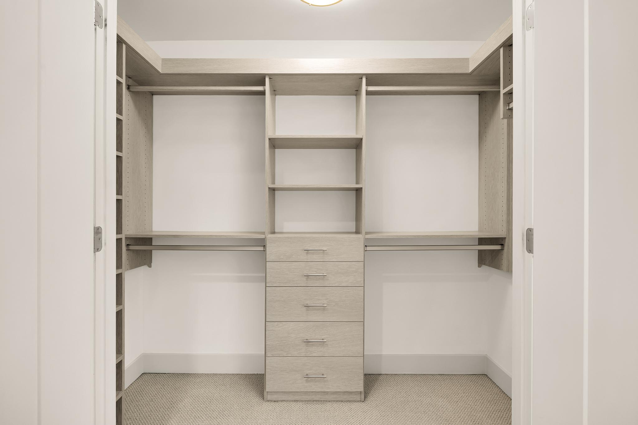 45 Sutton Square SW 906