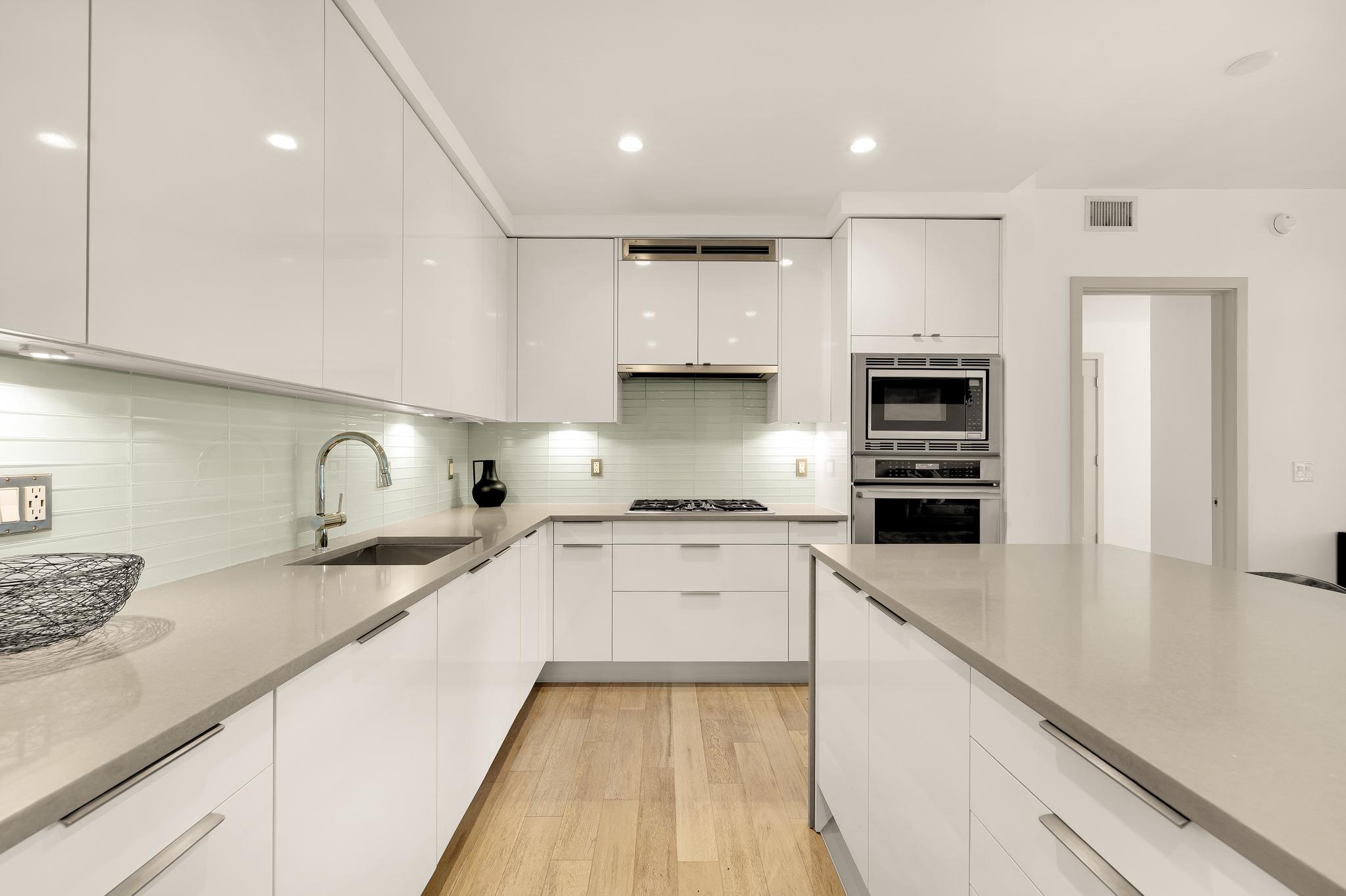 45 Sutton Square SW 906