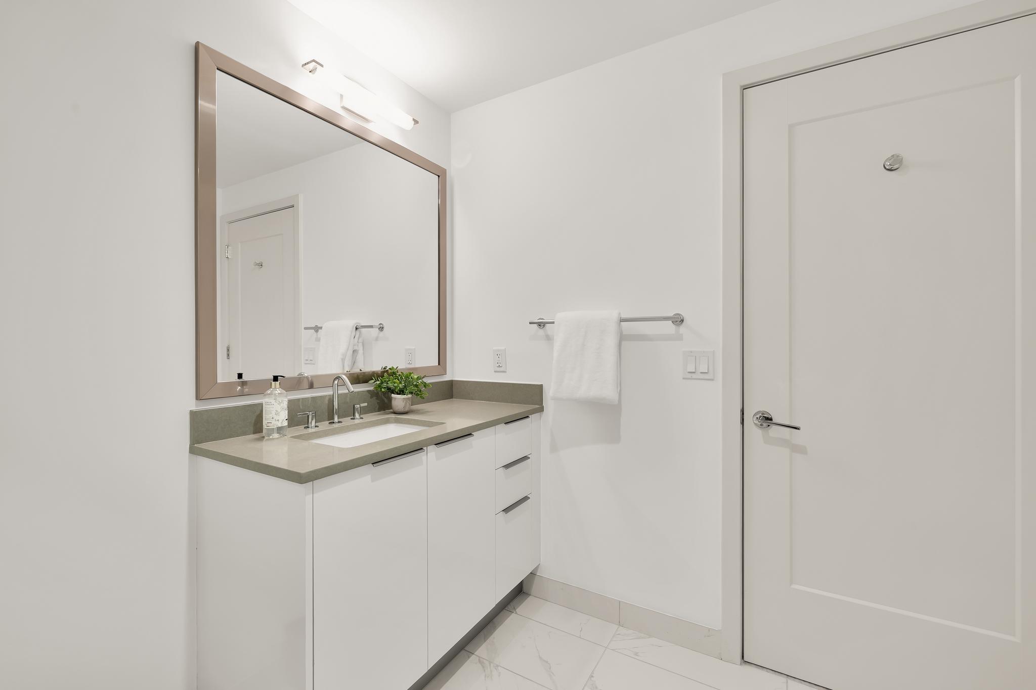 45 Sutton Square SW 906