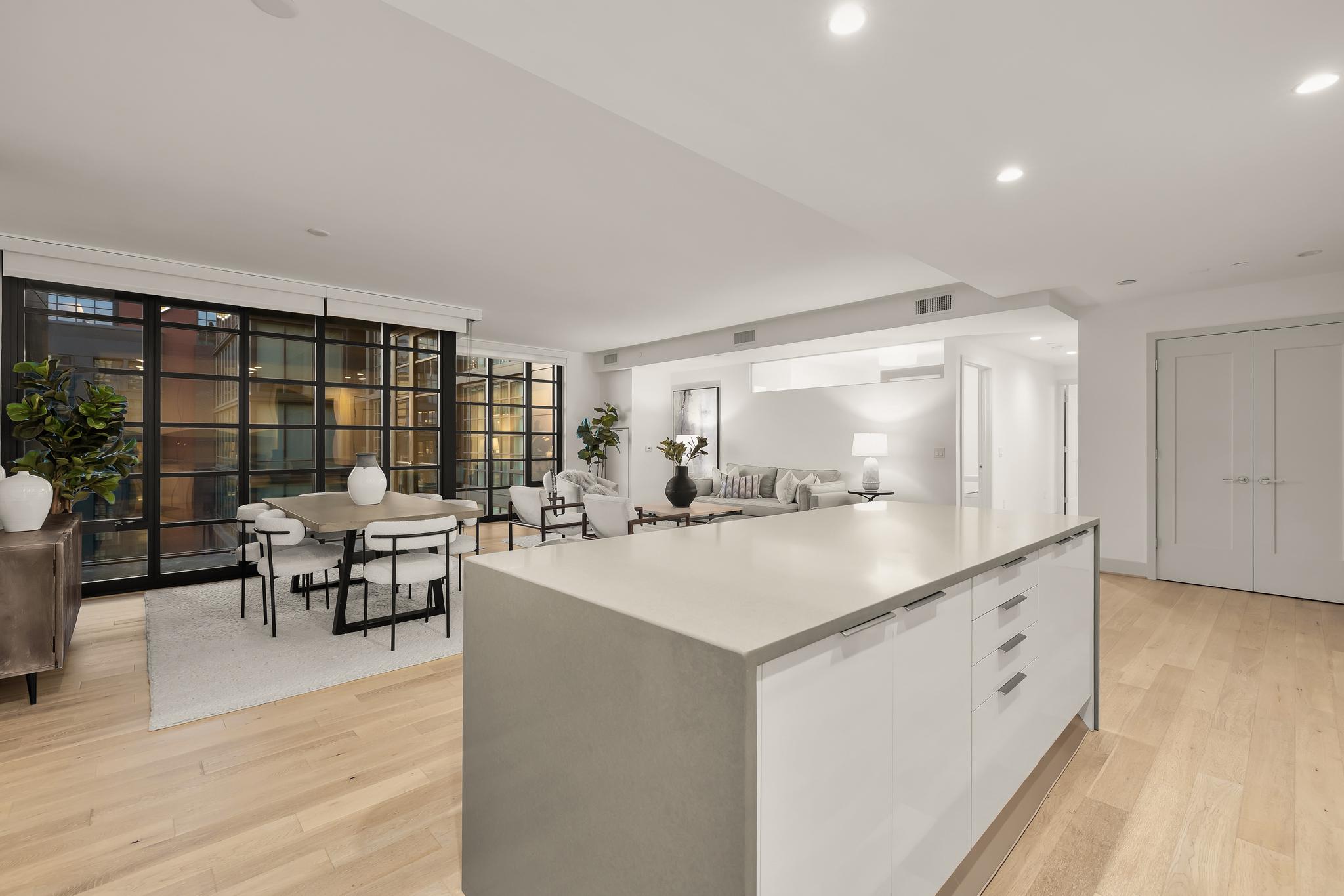 45 Sutton Square SW 906