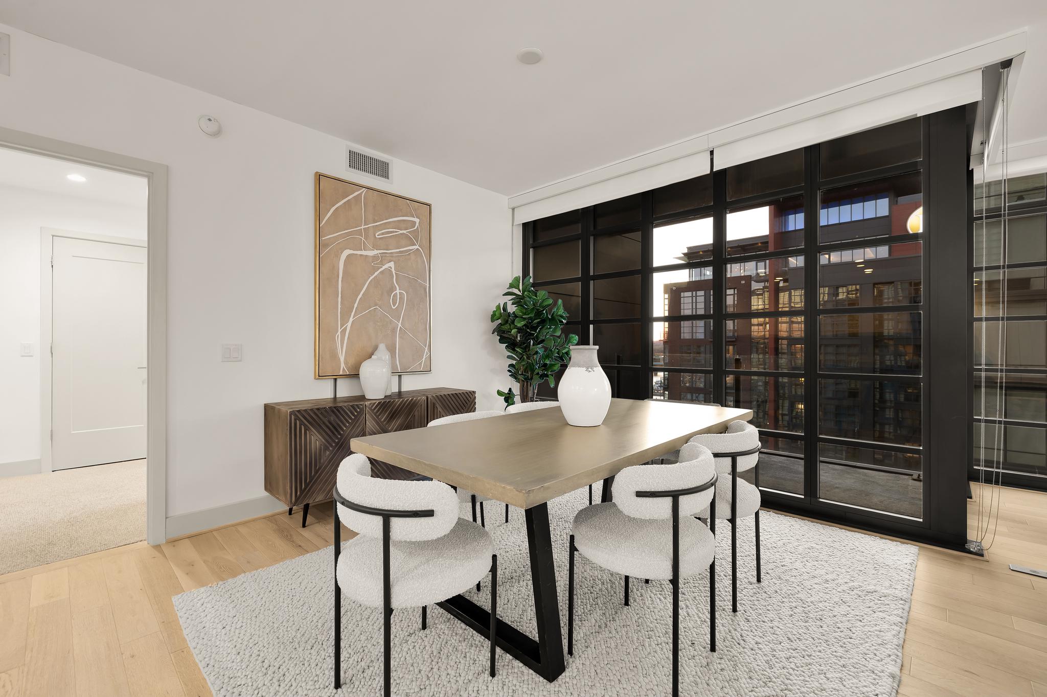 45 Sutton Square SW 906